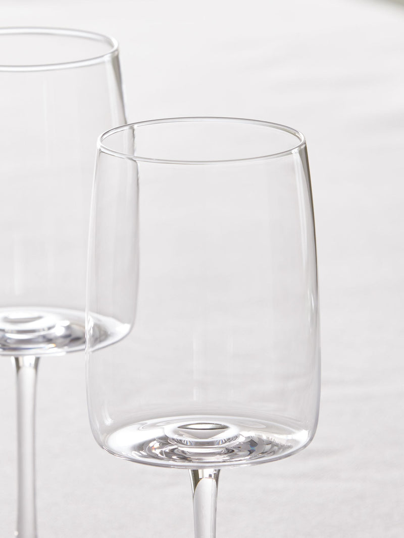 Set of 4 angular red wine glasses, 21cm height - British product