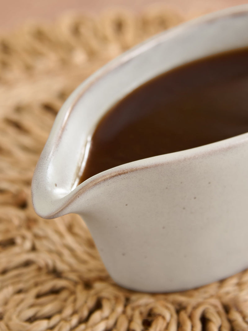 Natural Lana off-white gravy boat with reactive glaze, 24cm - British product