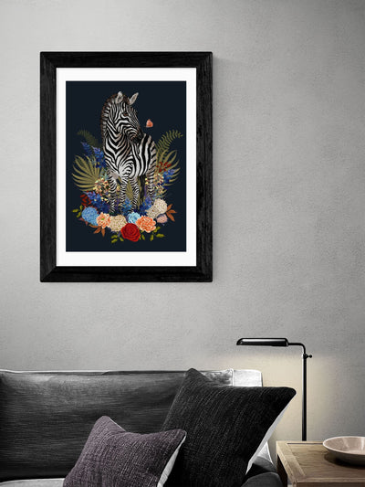 East End Prints : Imprimé floral zèbre noir par Becca Who