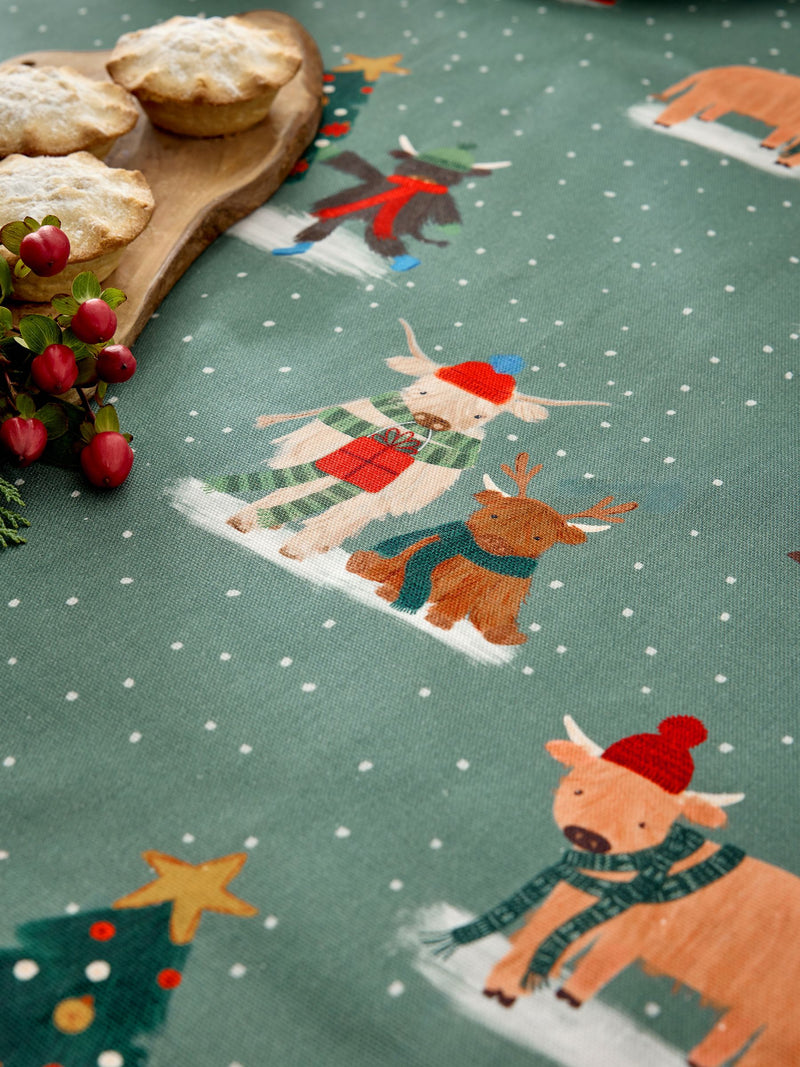 Green Christmas Hamish The Highland Cow Wipe Clean Tablecloth
