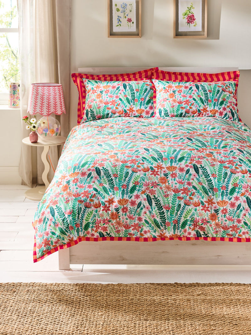 Lucy Tiffney rose dahlias duvet cover and pillowcase set, UK version