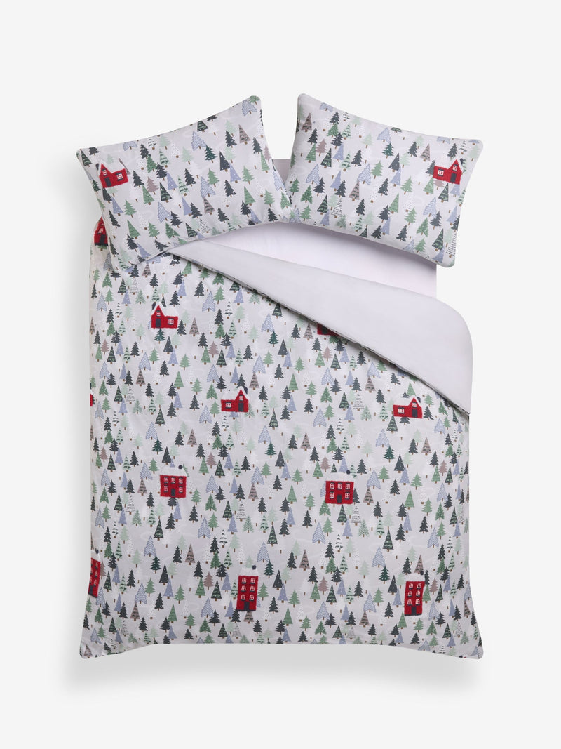 Christmas houses tufted duvet cover and pillowcase set, imported from the UK