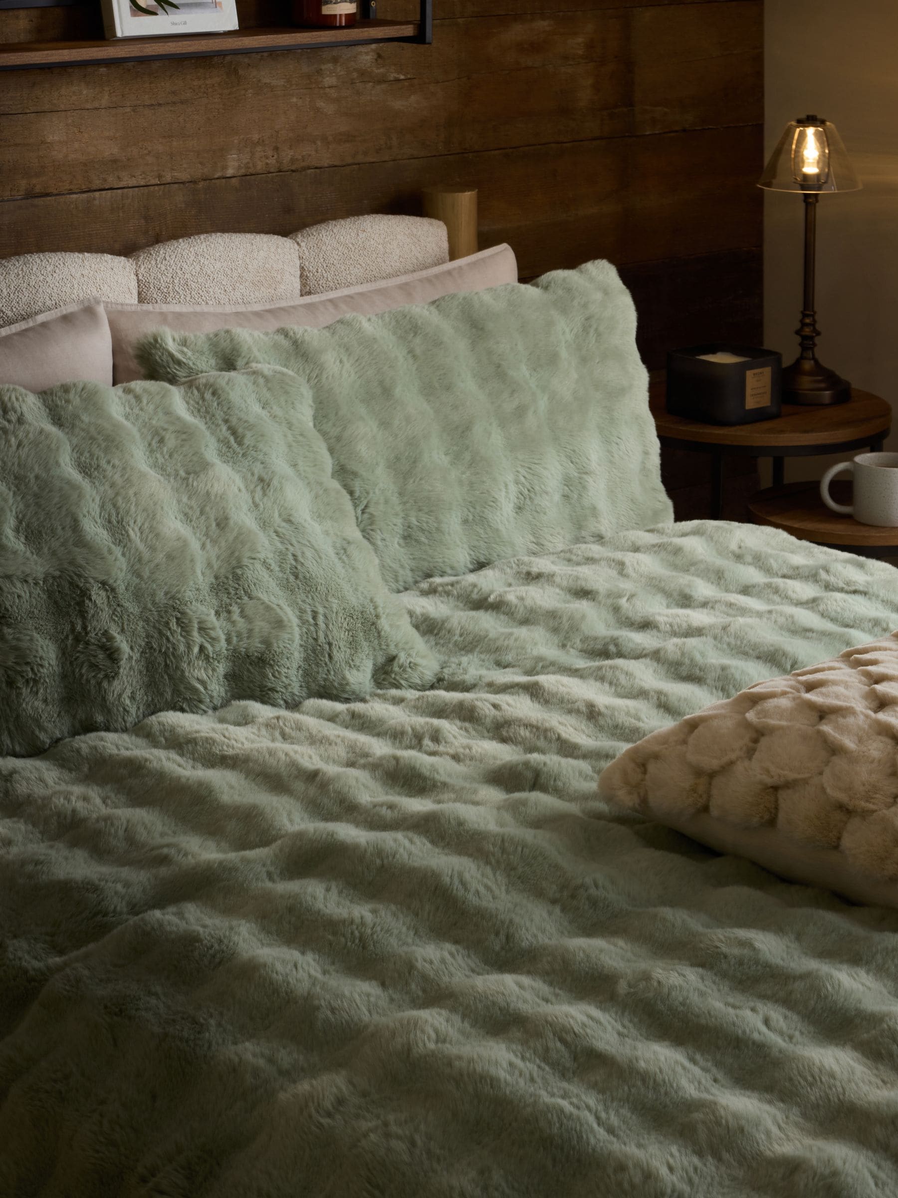 Green Aspen Faux Fur Duvet Cover and Pillowcase Set