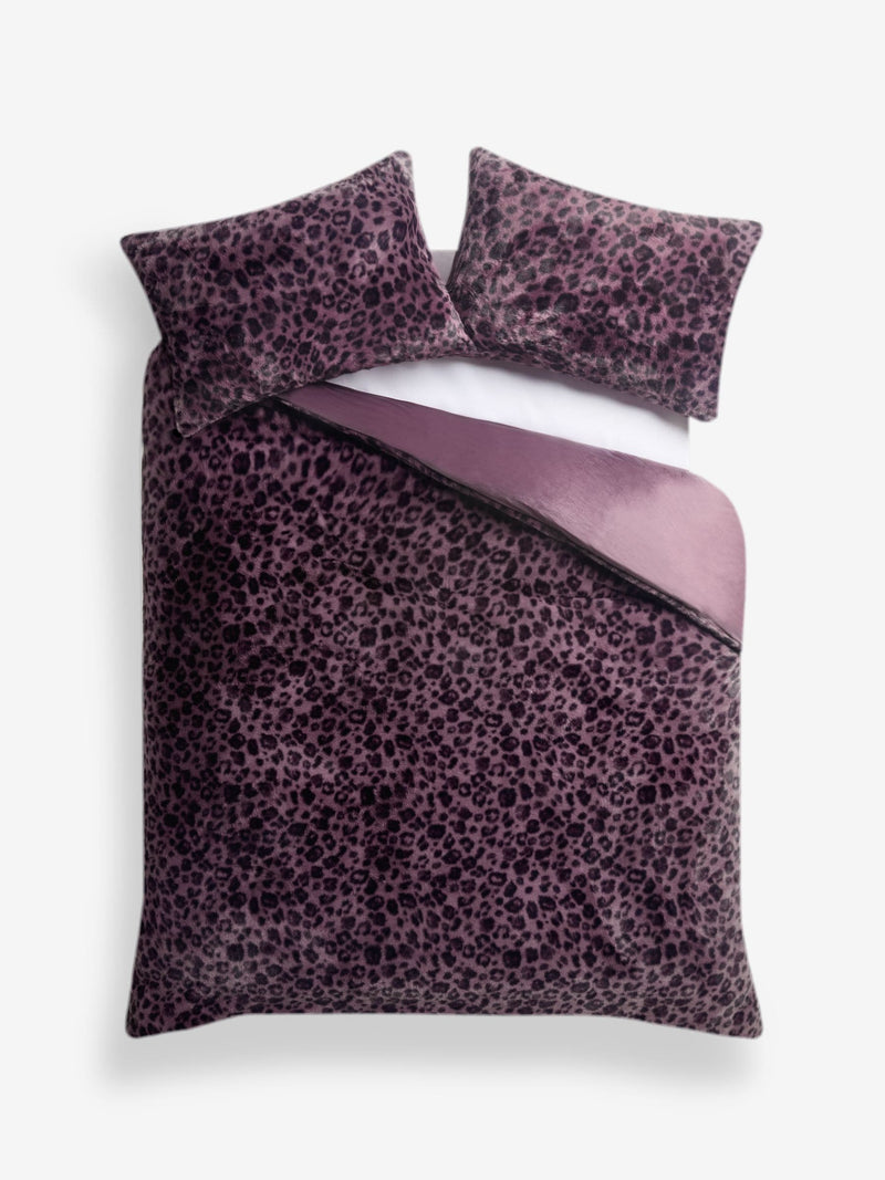 Purple leopard print faux fur duvet cover set, imported from the UK