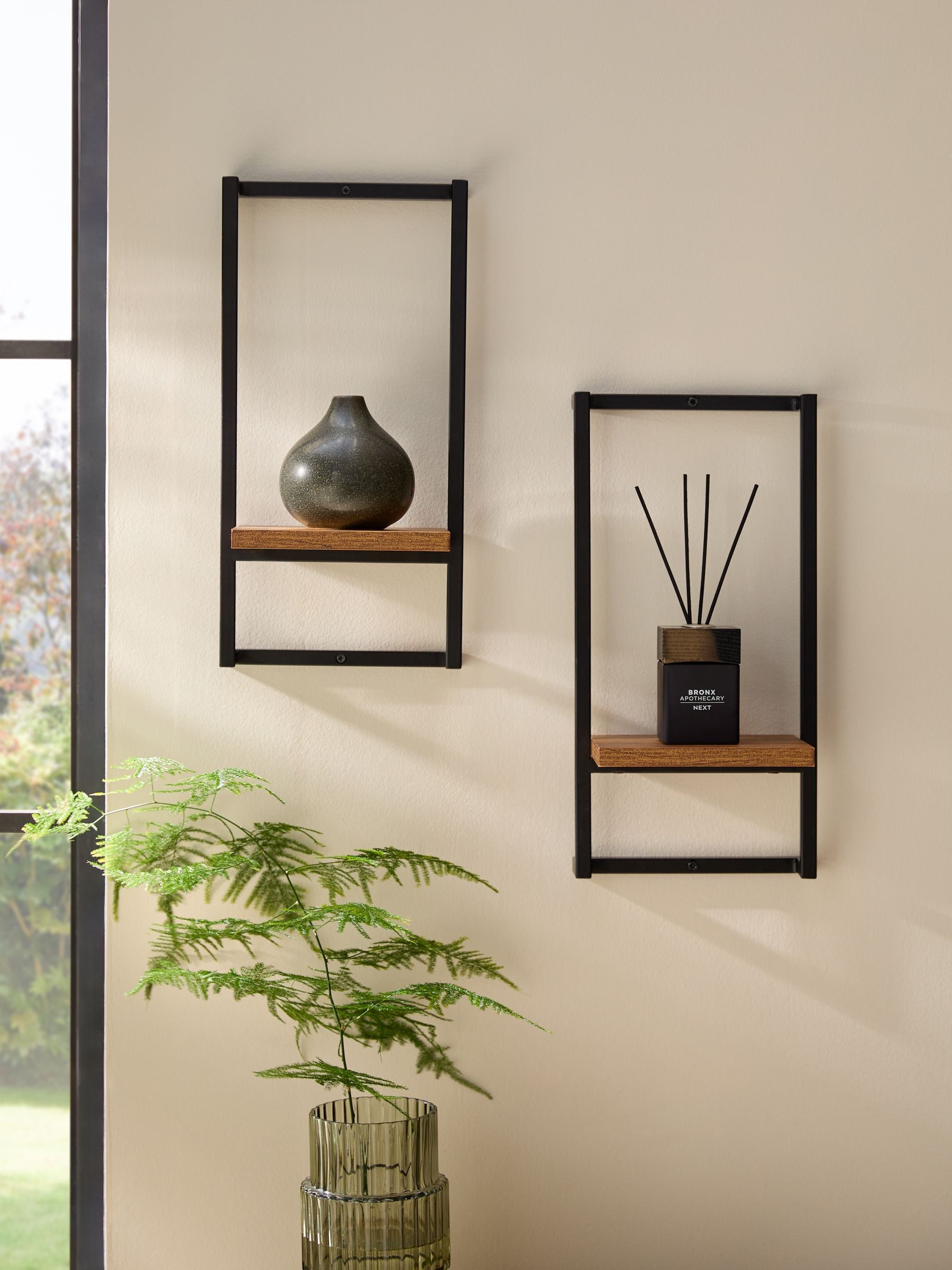 Bronx dark wall shelves set of 2, UK version