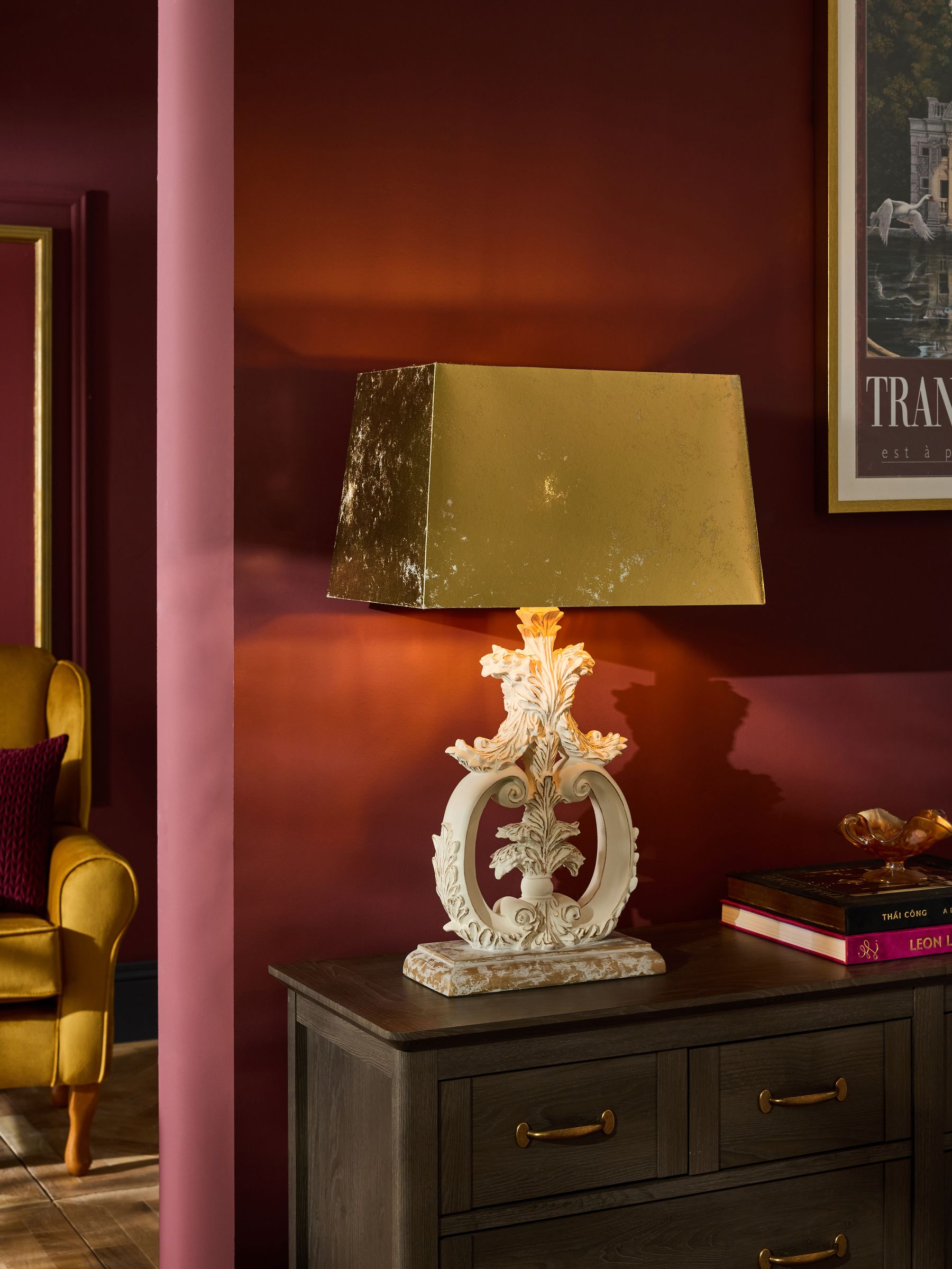 Laurence Llewelyn-Bowen artichoke table lamp cream gold - British product