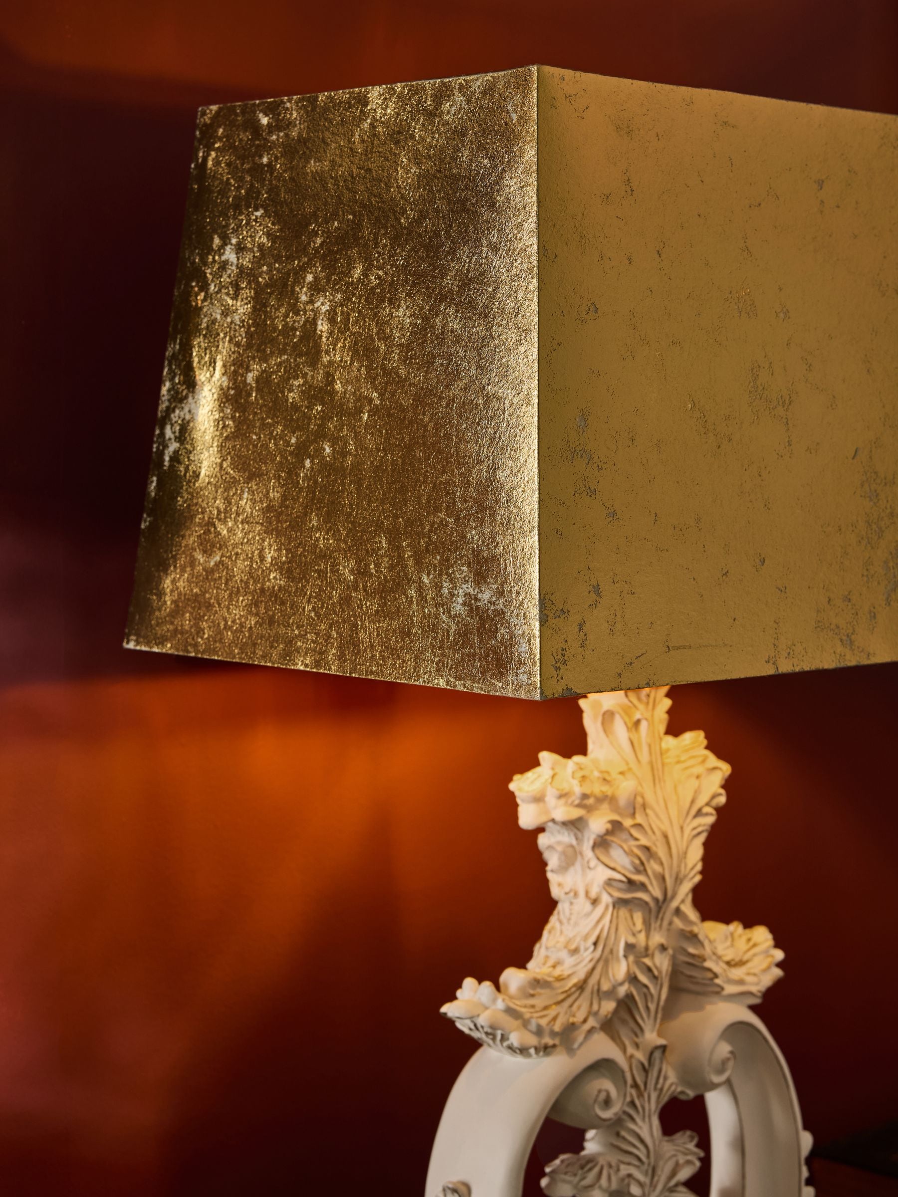 Laurence Llewelyn-Bowen artichoke table lamp cream gold - British product