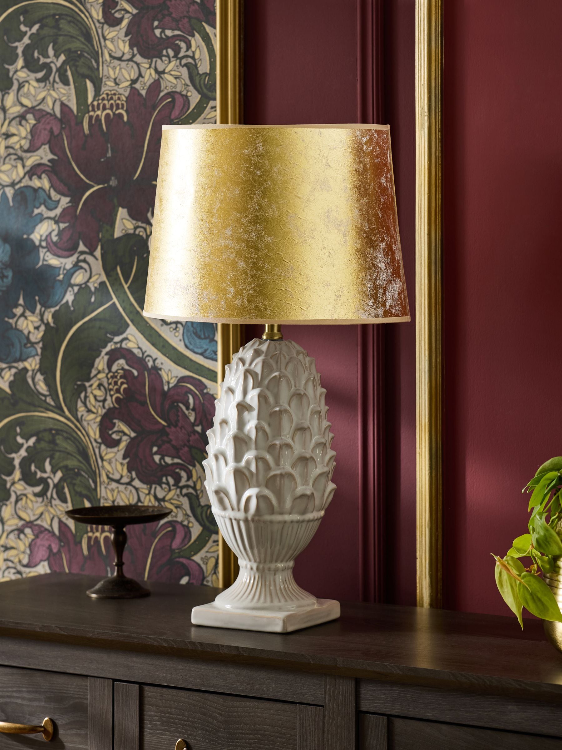 Laurence Llewelyn-Bowen artichoke table lamp cream gold - British product