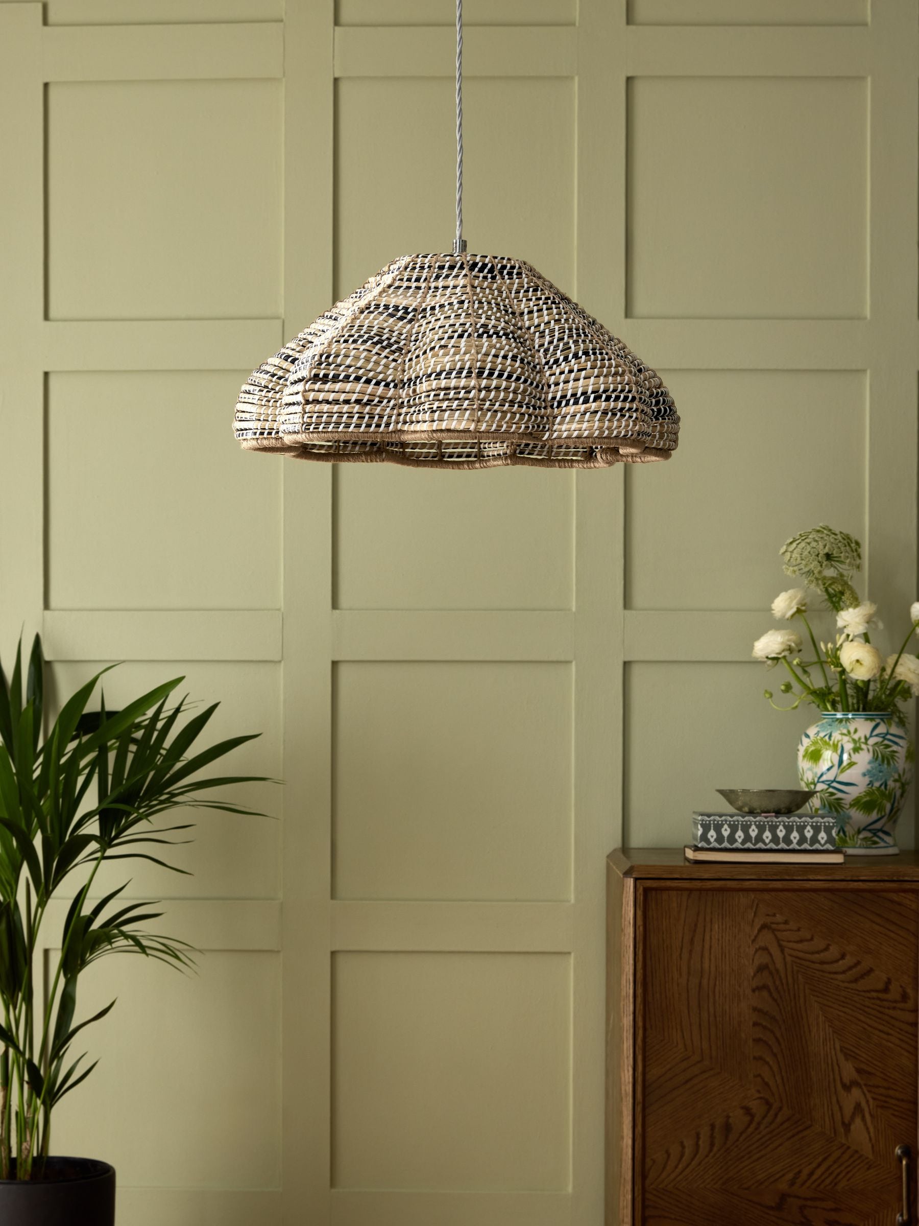 Nina Campbell Asterias ceiling light natural black jute, imported from the UK