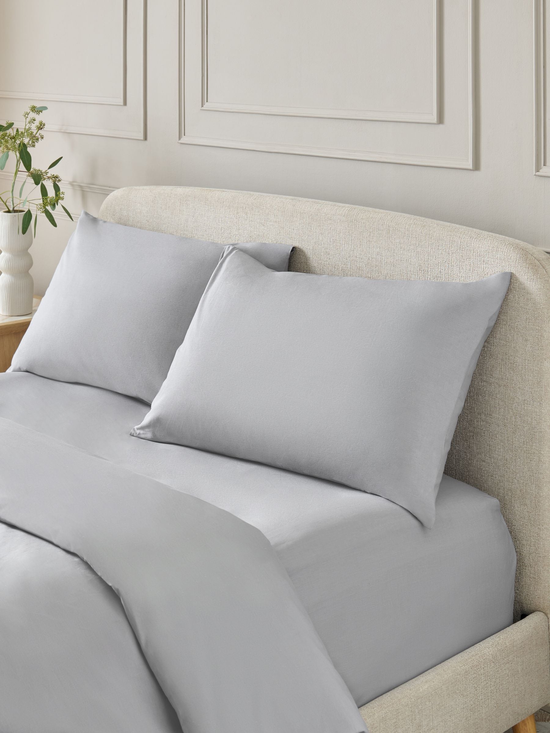 Set of 2 Silver 100% Cotton Pillowcases
