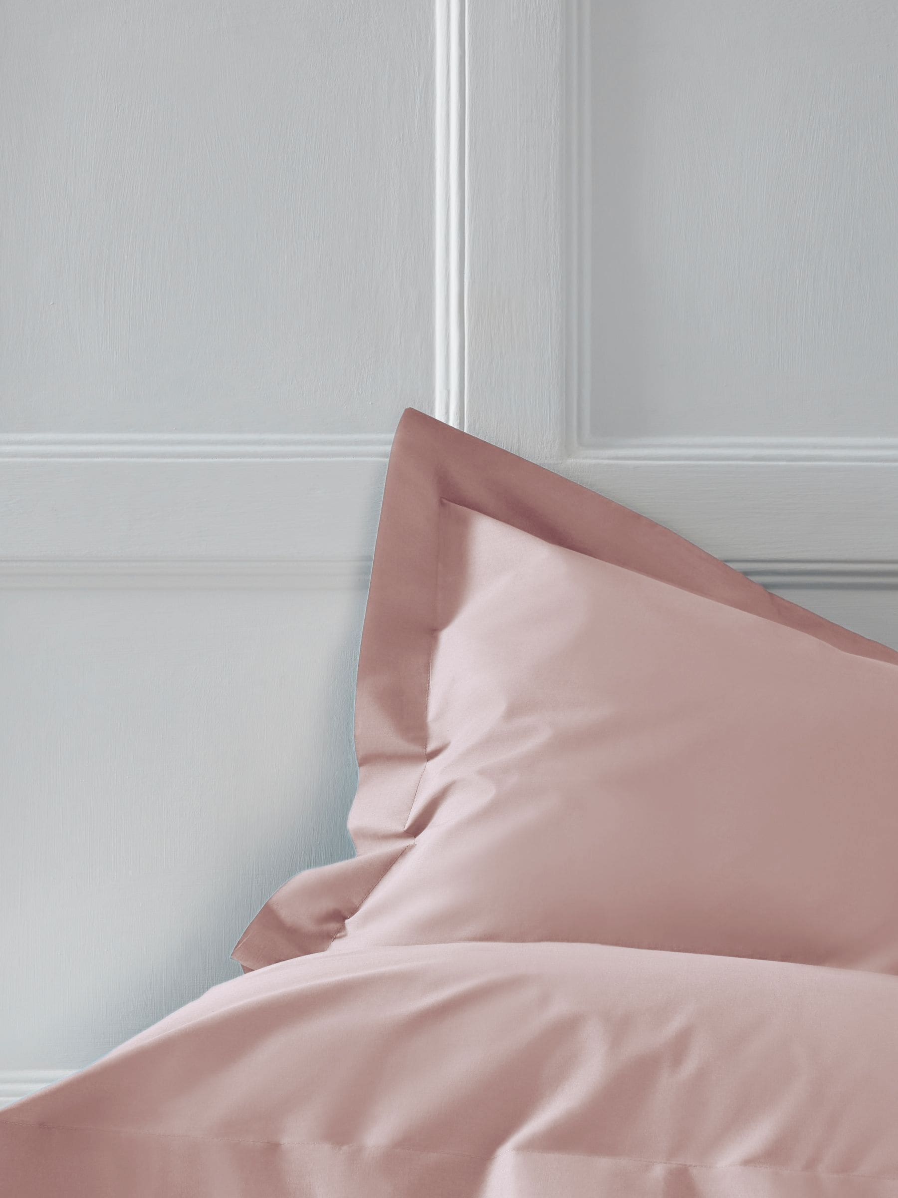 Set of 2 Blush Pink Cotton Rich Pillowcases