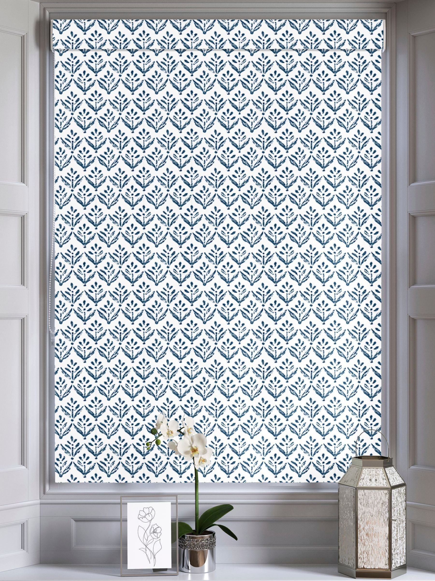 Roman blind midnight blue made to measure - British product