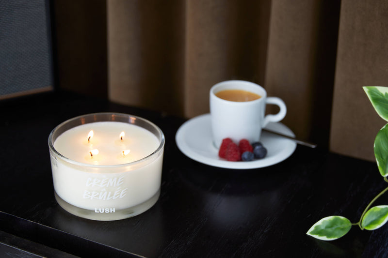 Lush Crème Brûlée 4-wick scented candle (British brand)