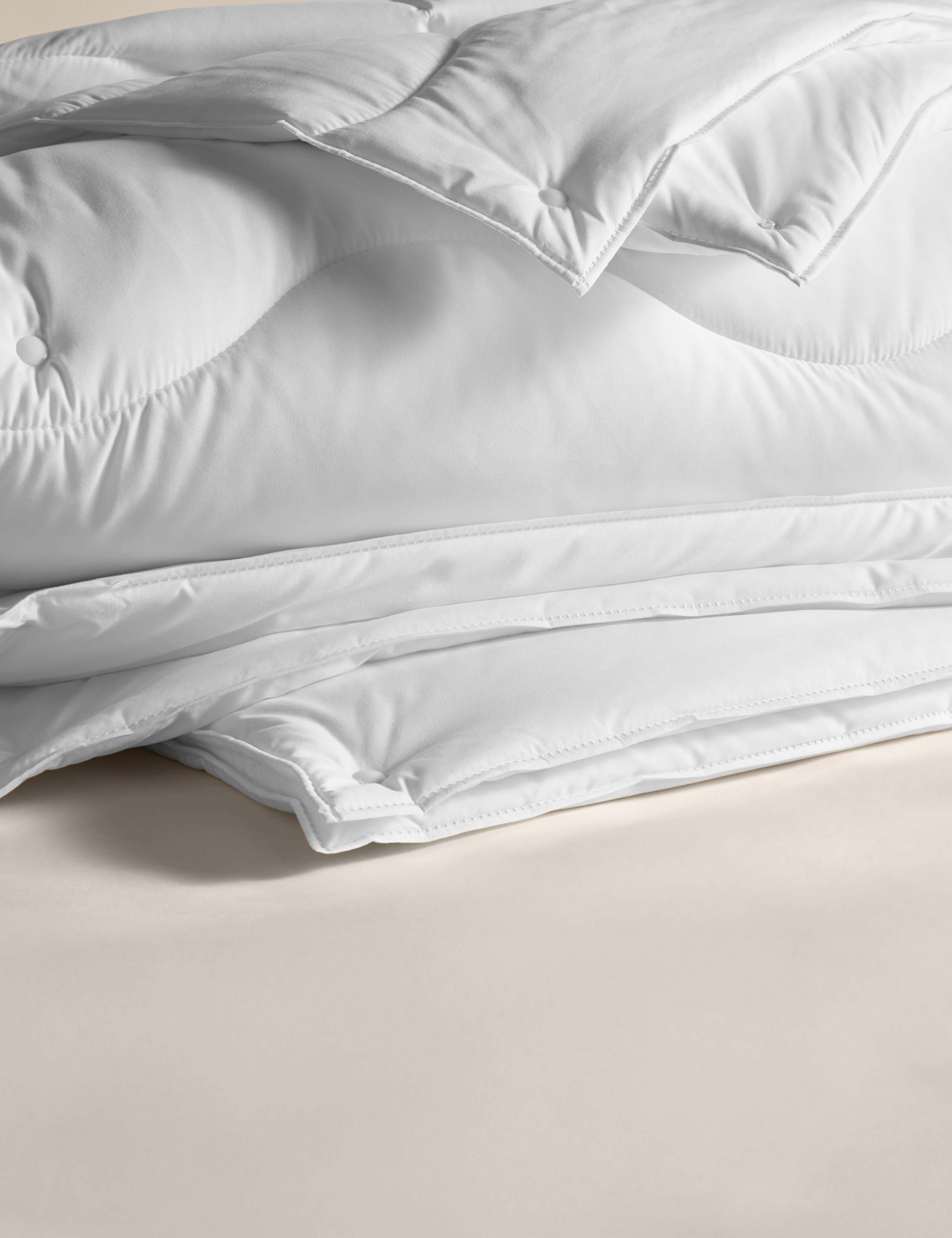 Allergy Protection All Seasons 3-in-1 Duvet - British product
