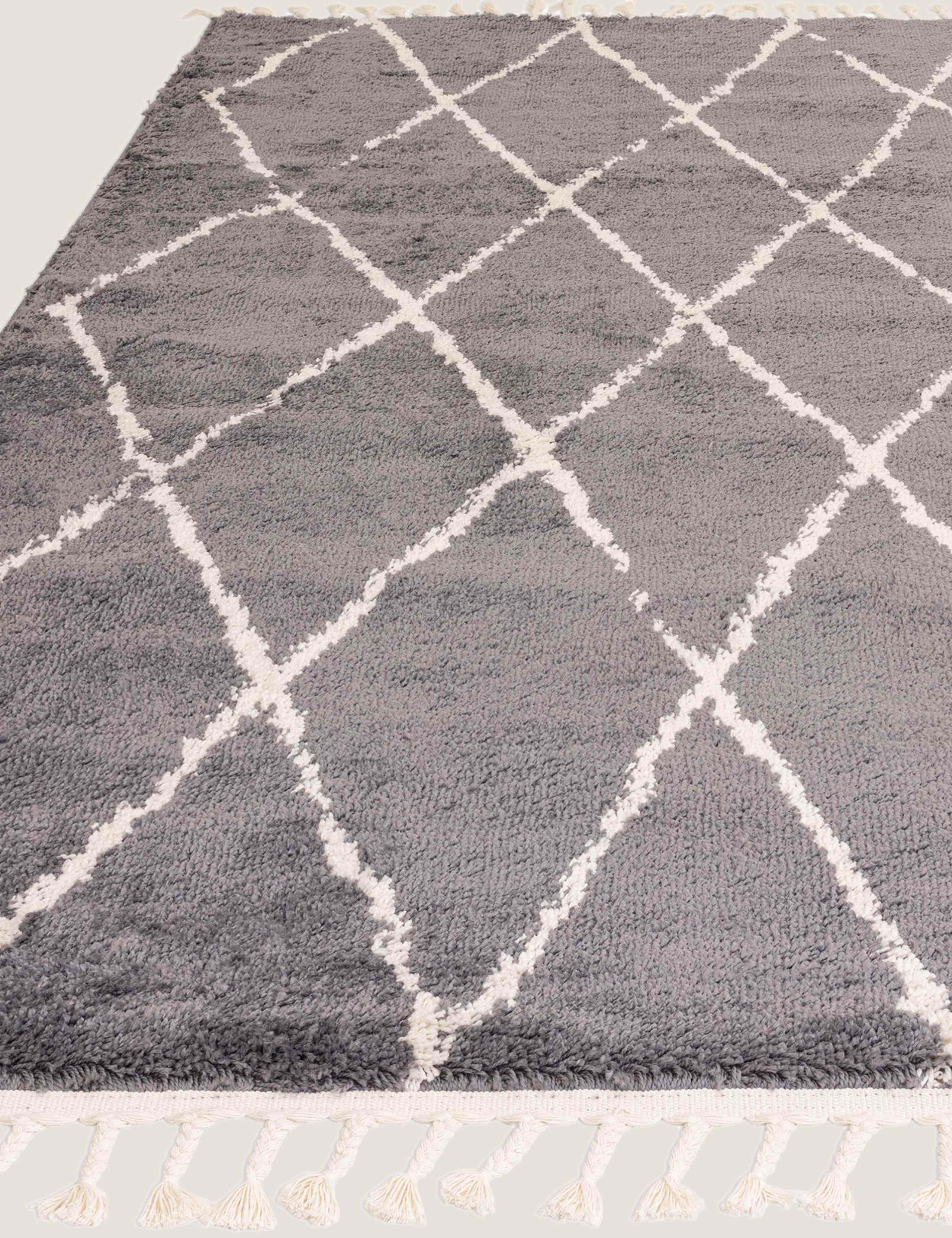 Agadir Berber rug with diamond pattern 120x170 cm - British product