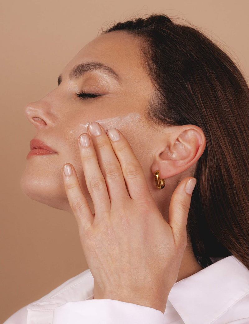 Ageless Even Glow with Niacinamide facial moisturiser 50ml - British product