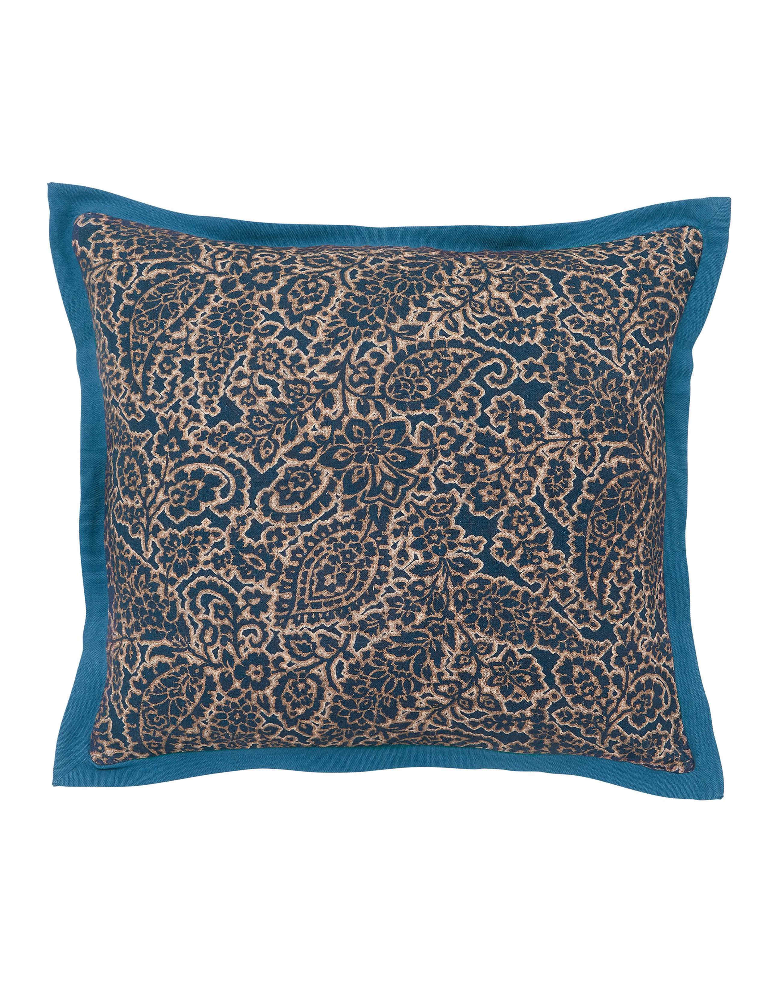 Bedeck of Belfast Aldin Paisley cushion 50x50 cm, imported from the UK