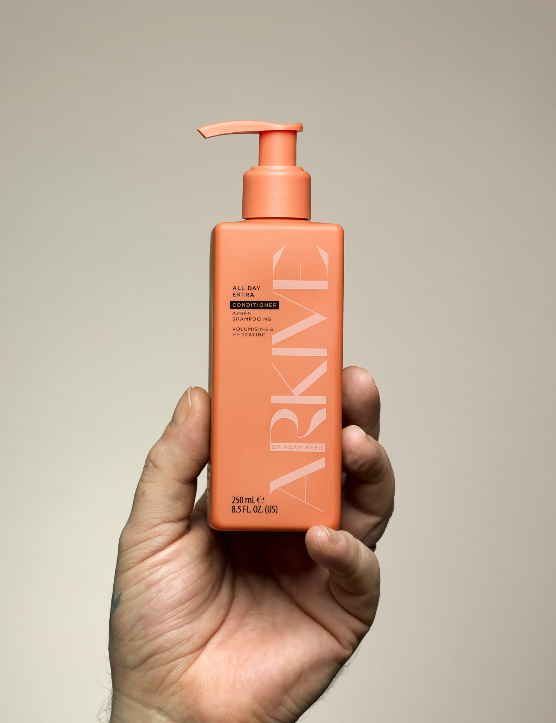 Extra conditioner for all hair types 250ml - British product
