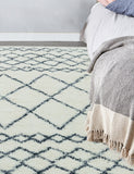 Alto Rug geometric area rug 160x230 cm (British brand)