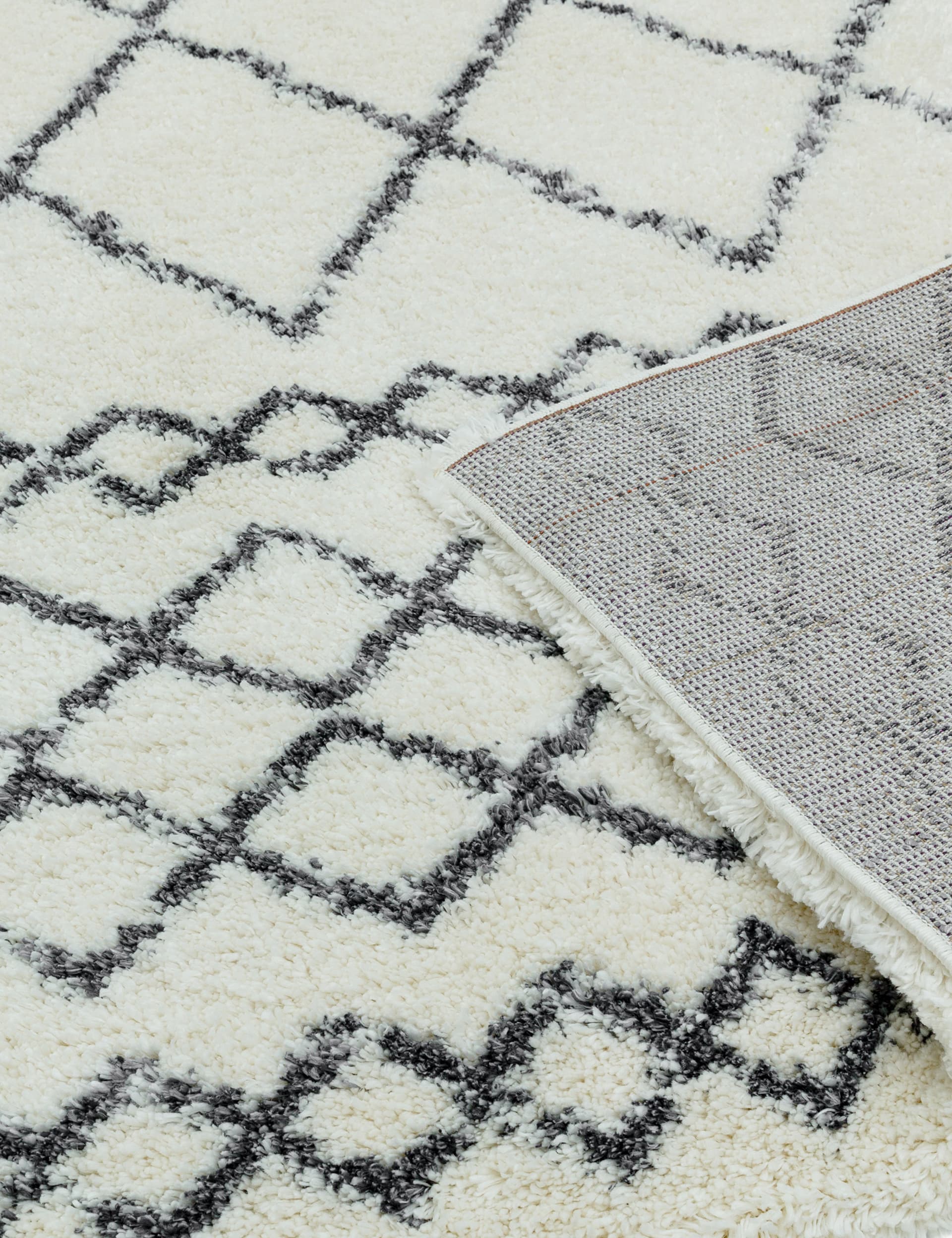 Alto Rug geometric area rug 160x230 cm (British brand)