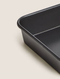 Aluminised steel 35cm large roaster - British product