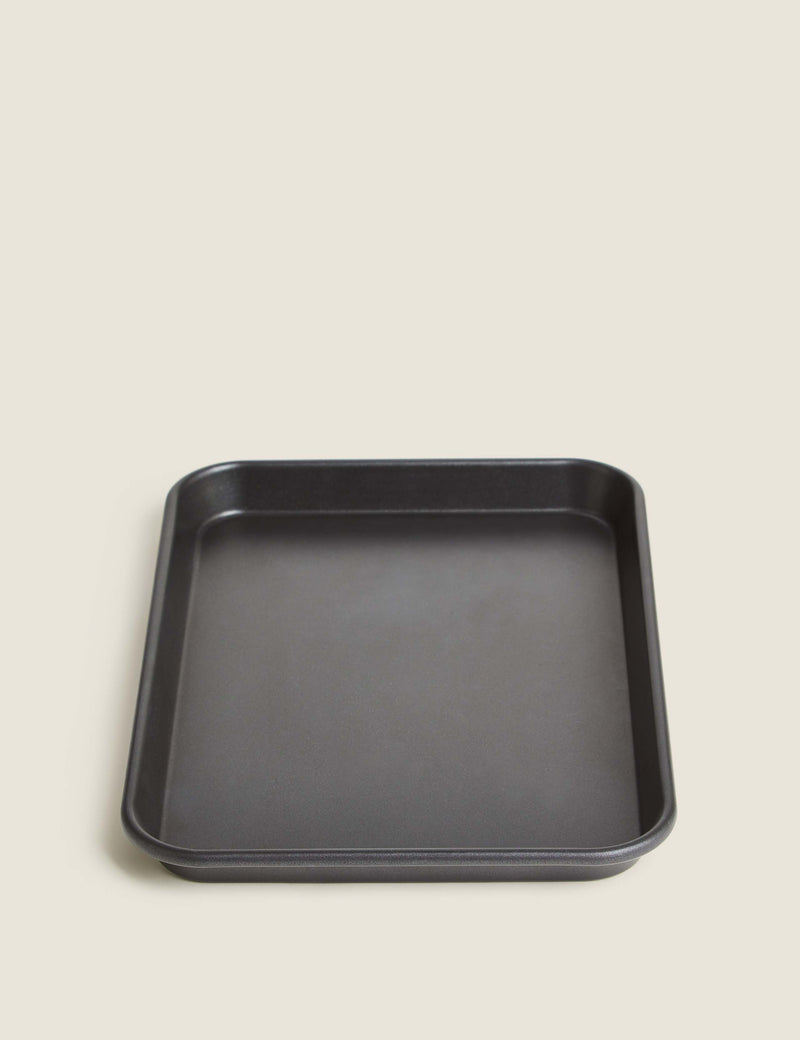 Aluminised steel oven tray 35cm - British product