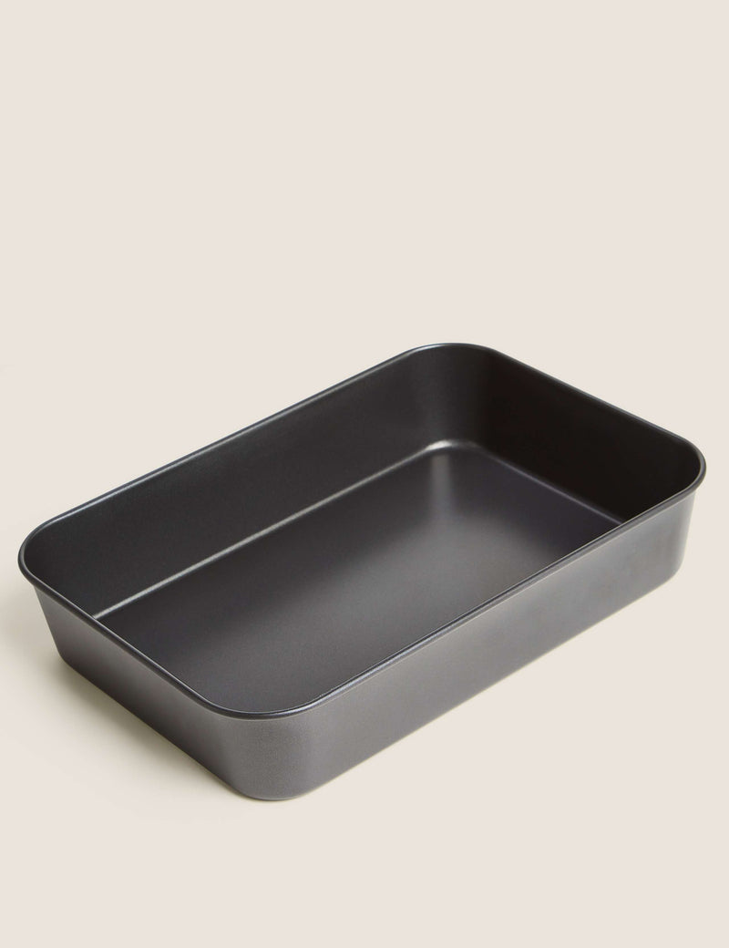 Aluminised steel roaster 39cm, imported from the UK