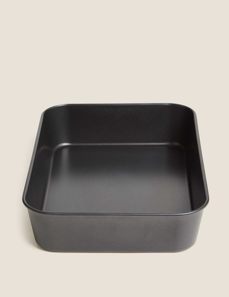 Aluminised steel roaster 39cm, imported from the UK