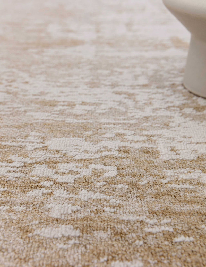 Asiatic Anders AN04 rug, imported from the UK