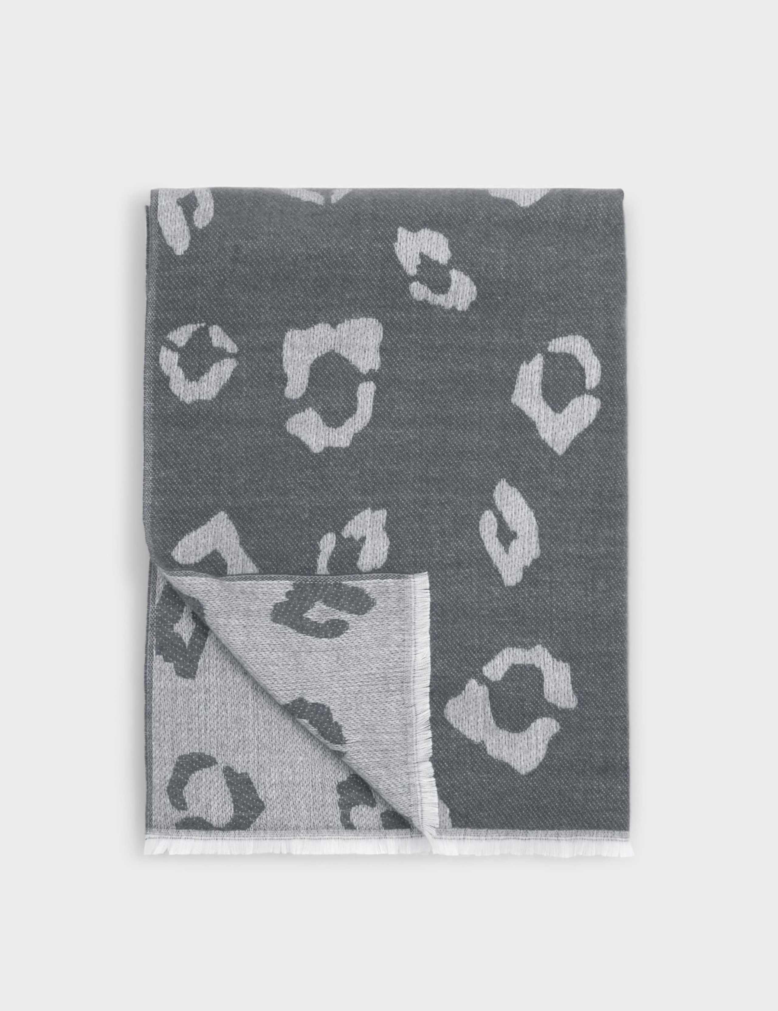Katie Loxton animal print blanket scarf - British product
