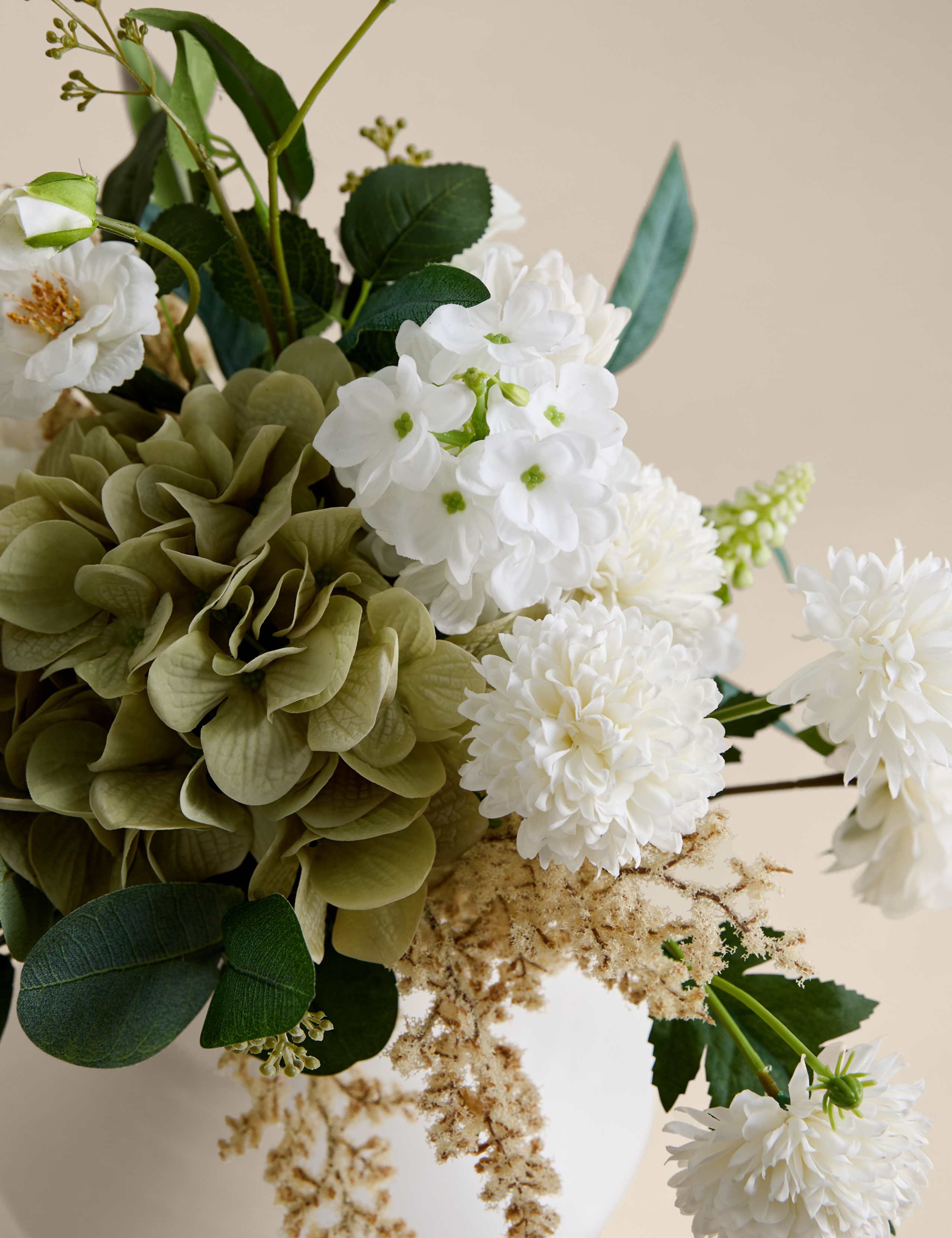 Large Mixed Real Touch artificial arrangement - British product