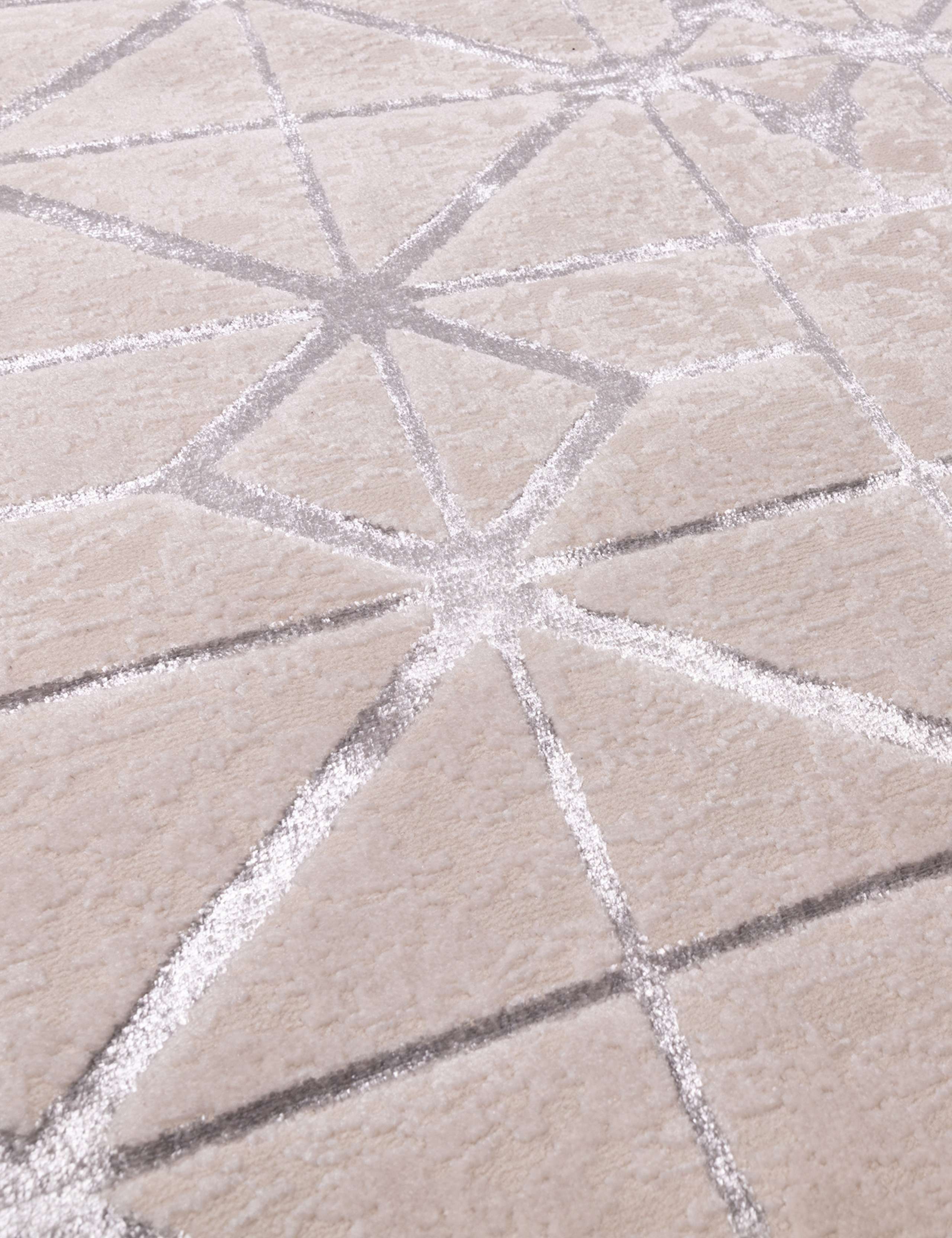 Asiatic Aurora Lattice rug for home decor, imported from the UK