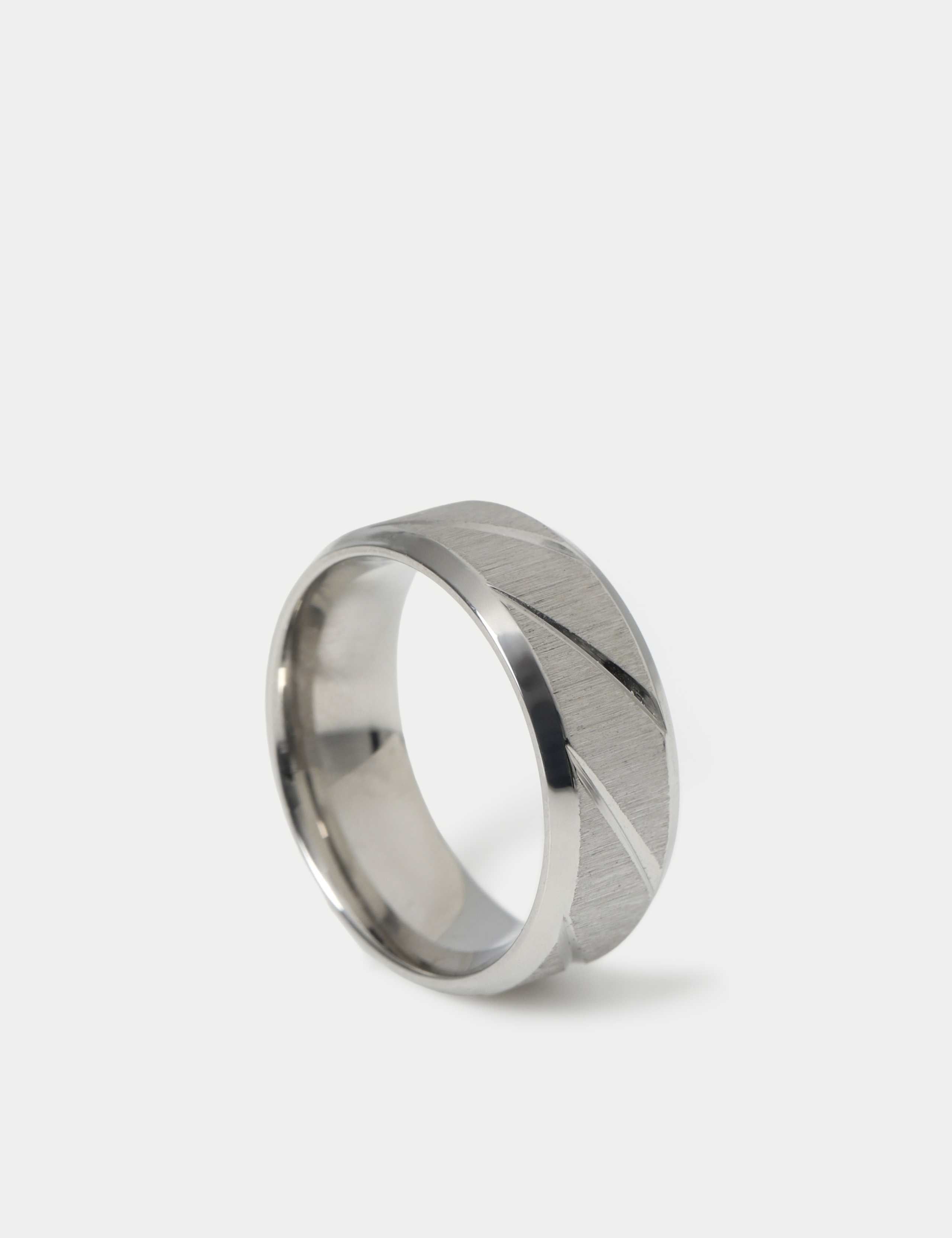 Auto stainless steel engraved ring with brushed finish, UK version