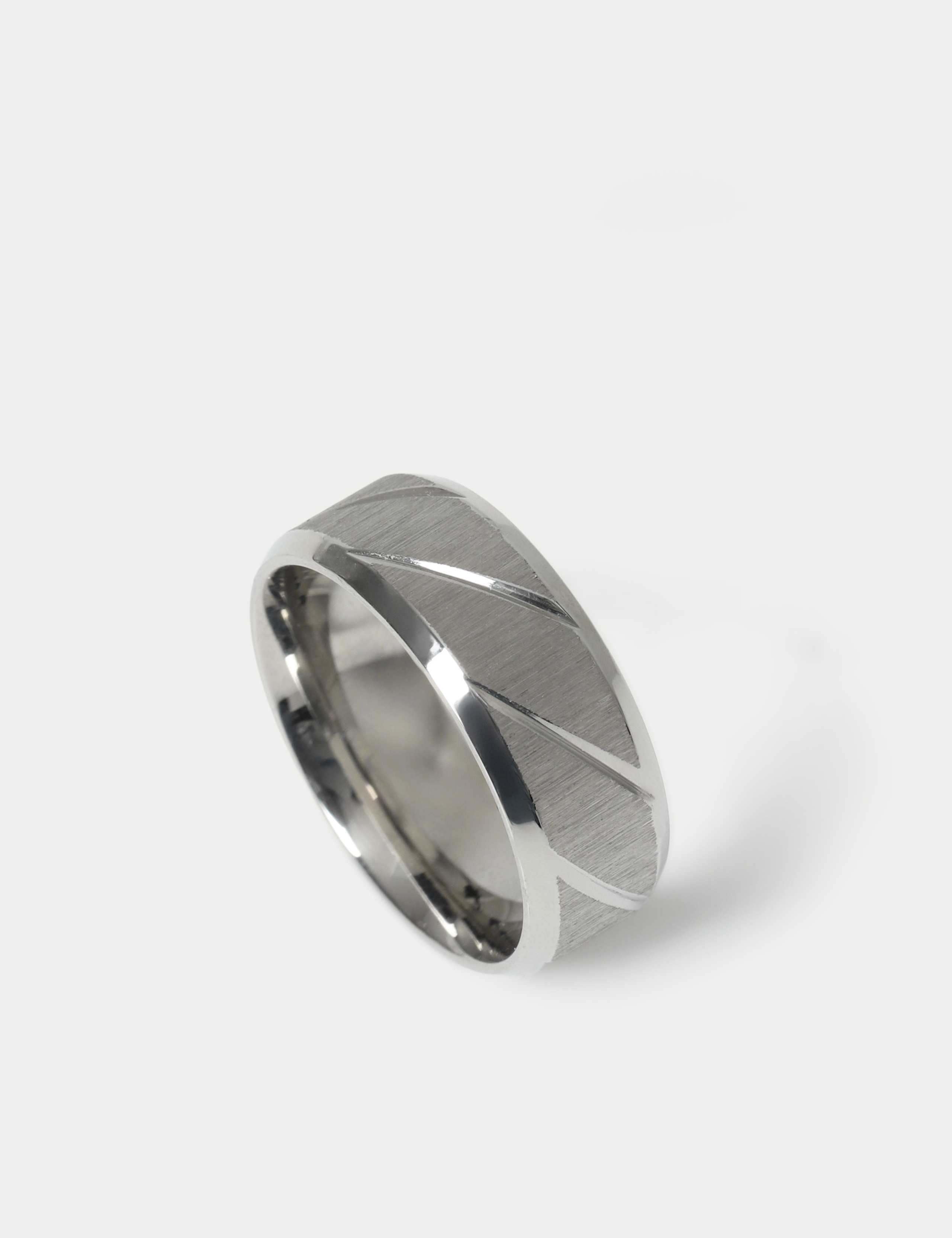 Auto stainless steel engraved ring with brushed finish, UK version