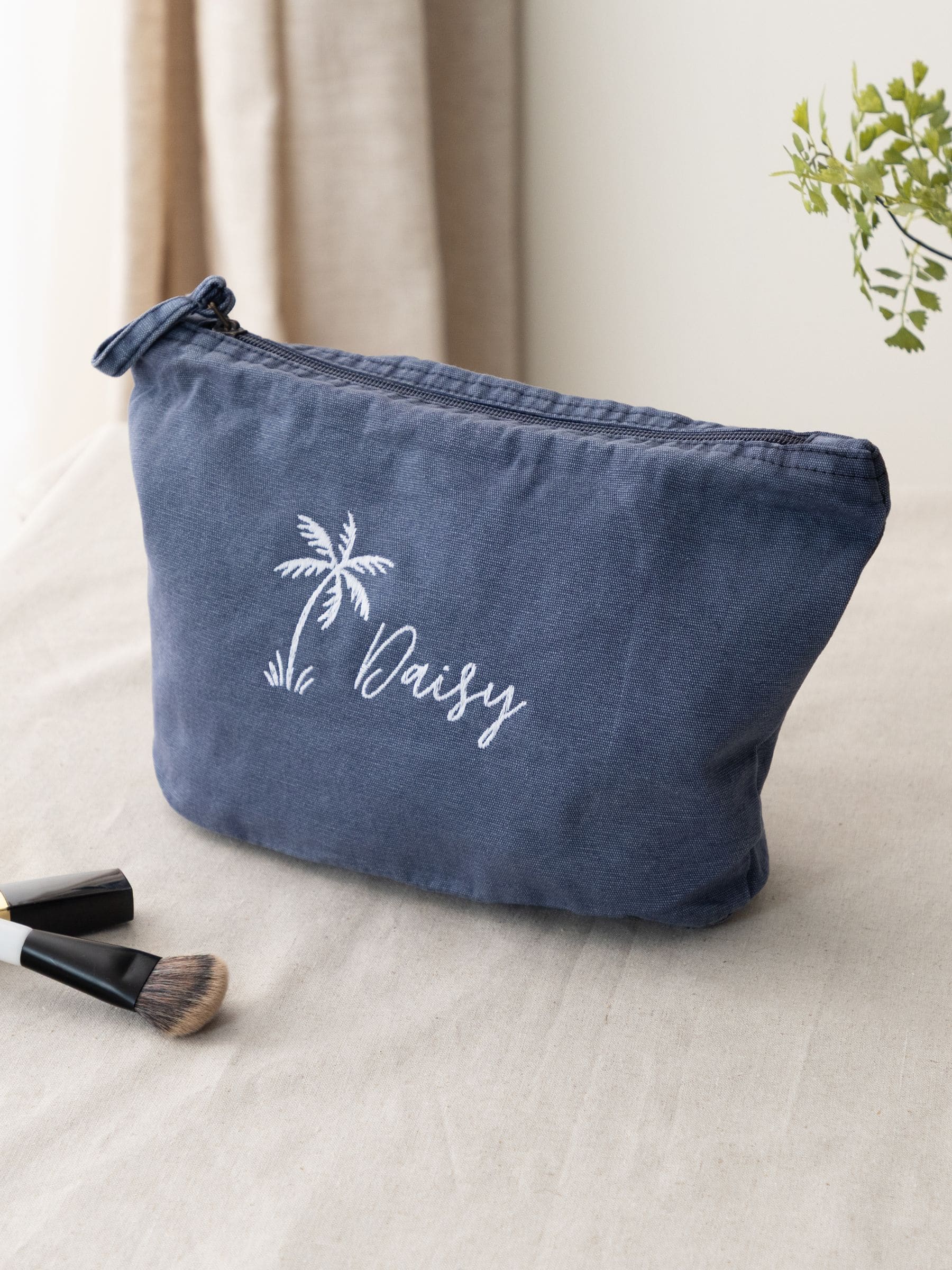 No Ordinary Gift embroidered palm tree travel pouch (British brand)