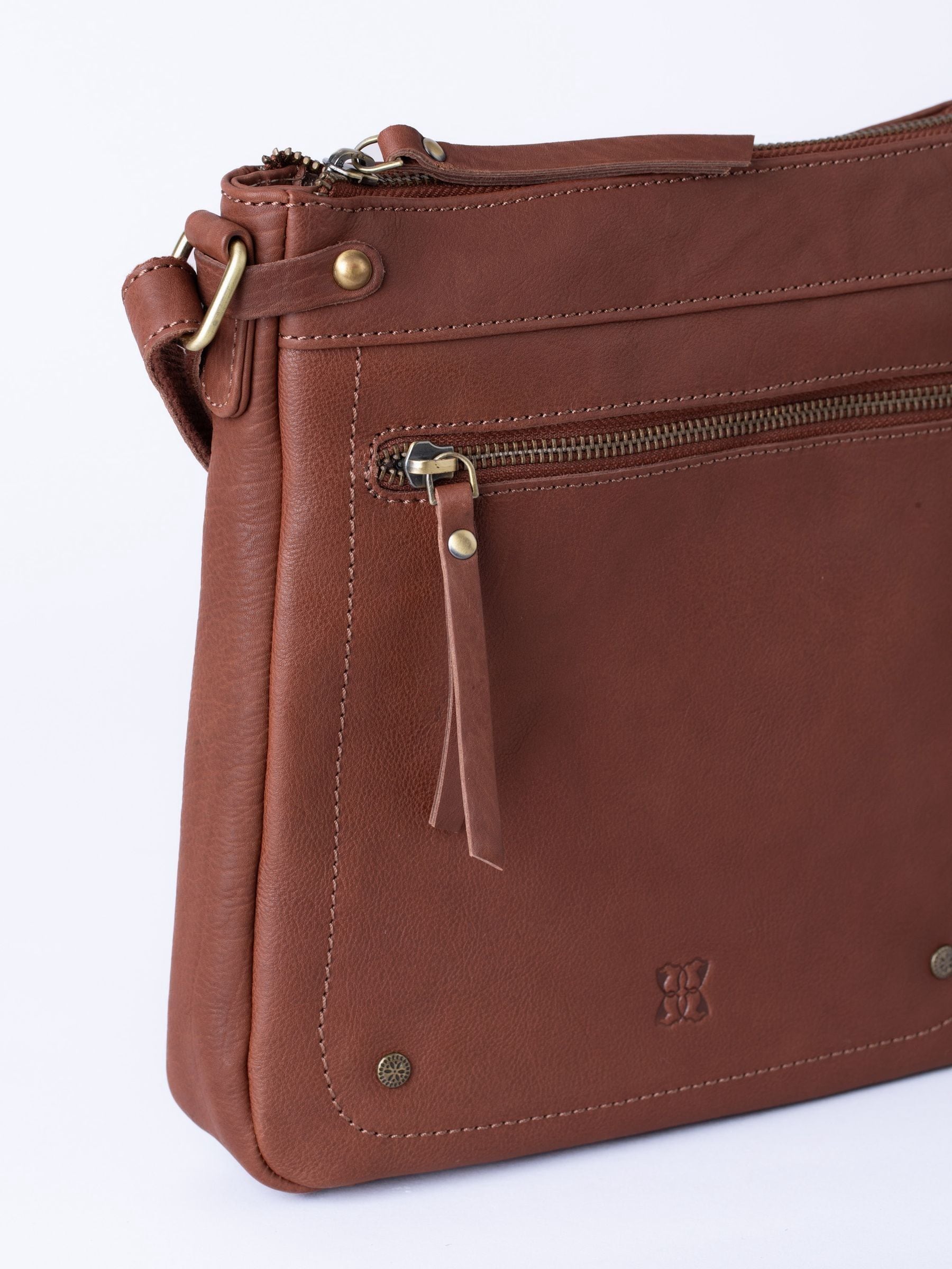 Lakeland Leather Harstone crossbody bag brown - British product