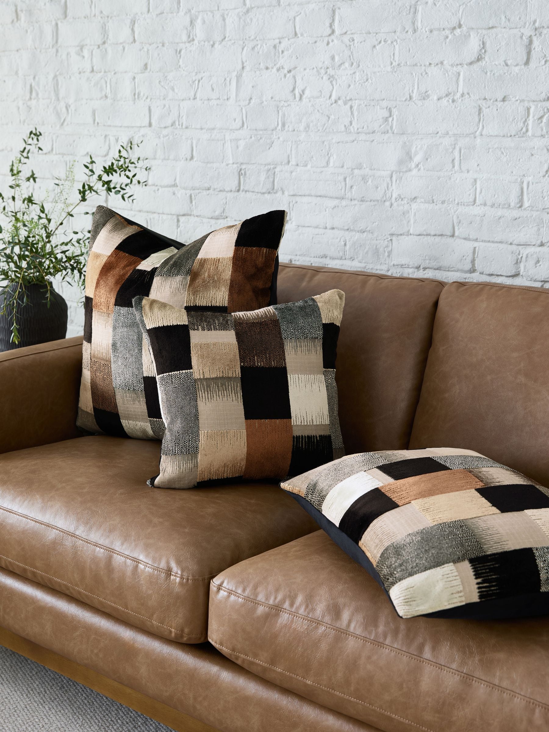 Cut velvet retro cushion black white 59cm - British product