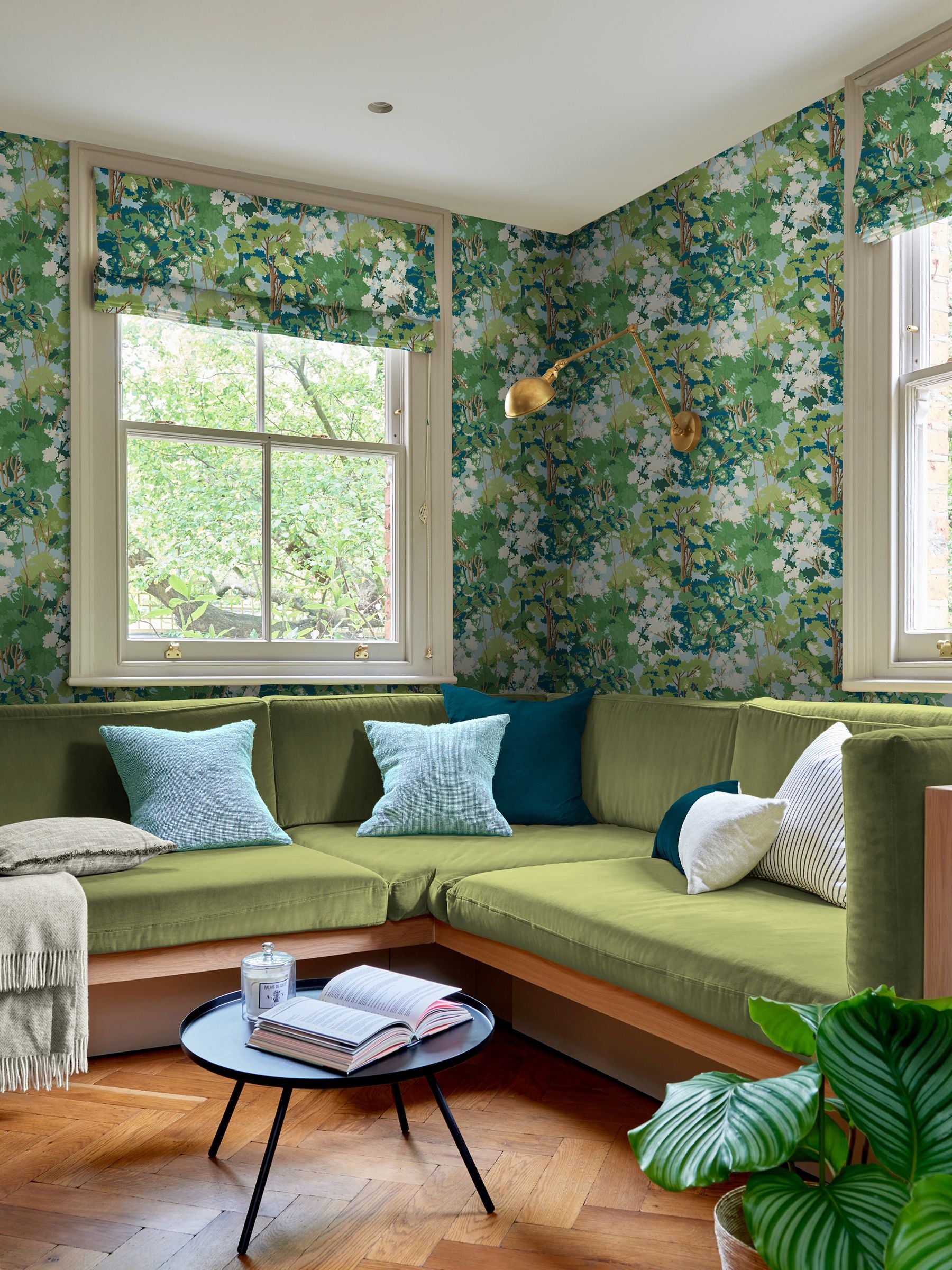Graham Brown wallpaper sample Folklore Tree Sky, UK version