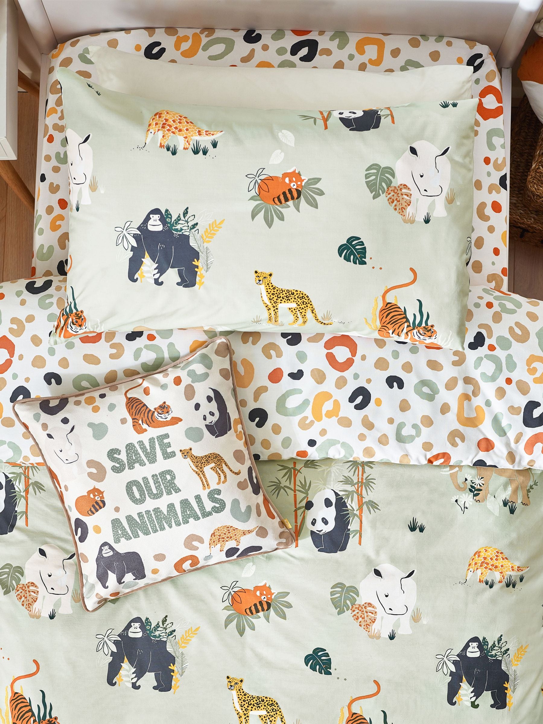 Little Furn Multi Green Wildlife Animal Duvet Cover Set, UK version