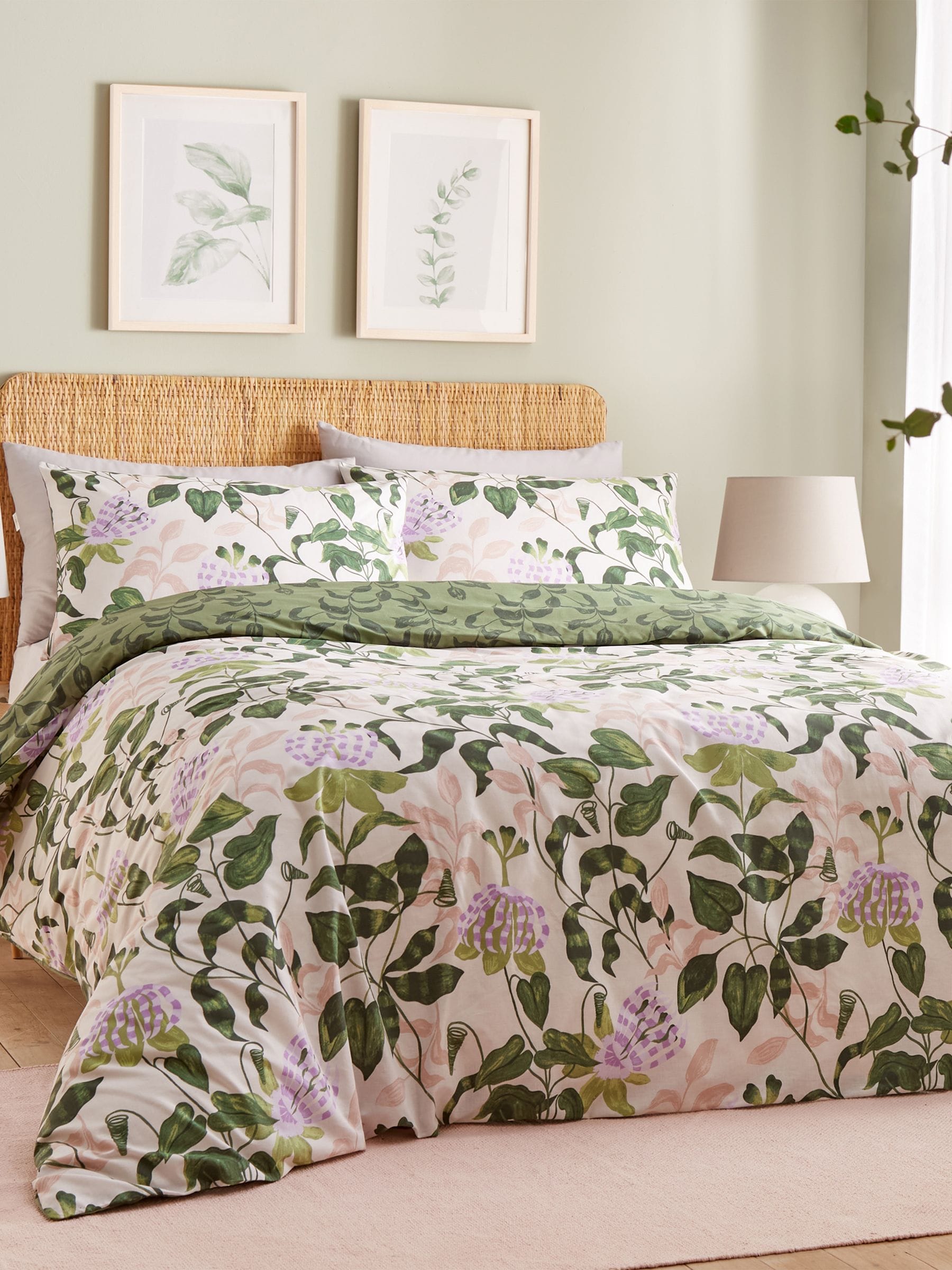 Wylder Peach Vine Green Passiflora duvet cover set (British brand)