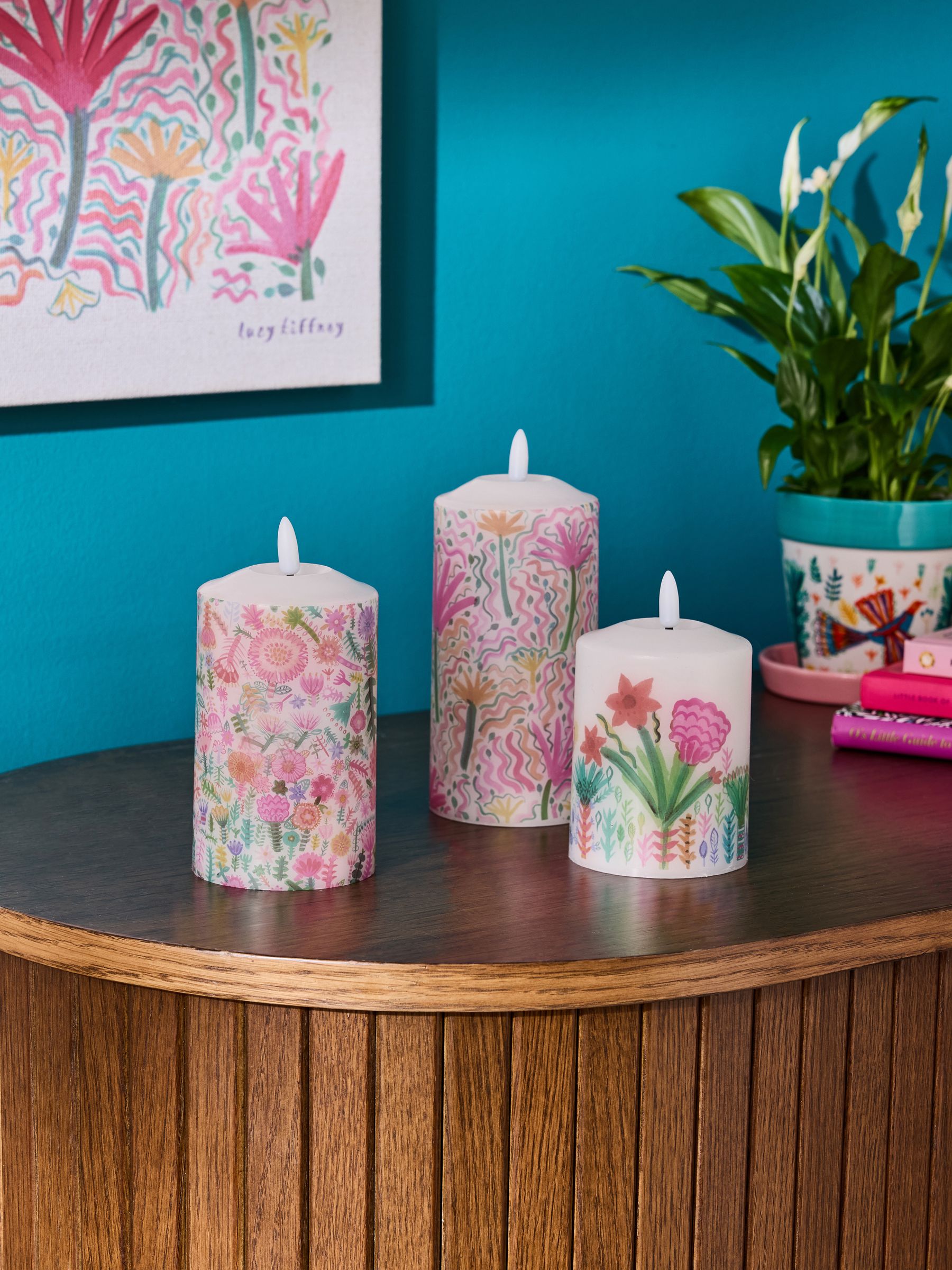 Lucy Tiffney pink LED candles set of 3, UK version