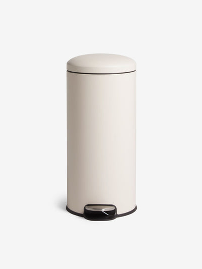 MADE.COM Joss Krem Pedal Bin 30 Liter