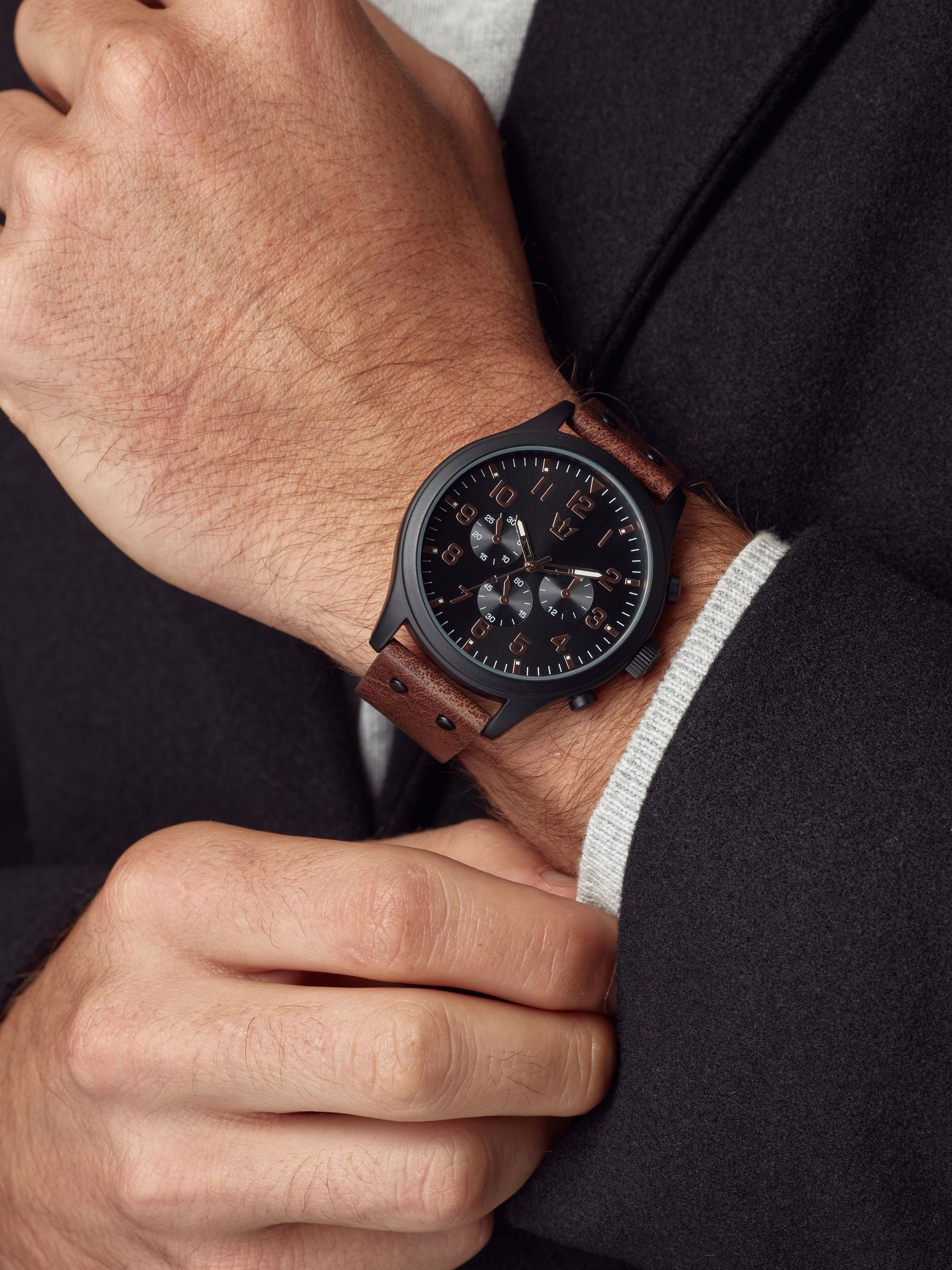 Brown Strap Chunky Watch
