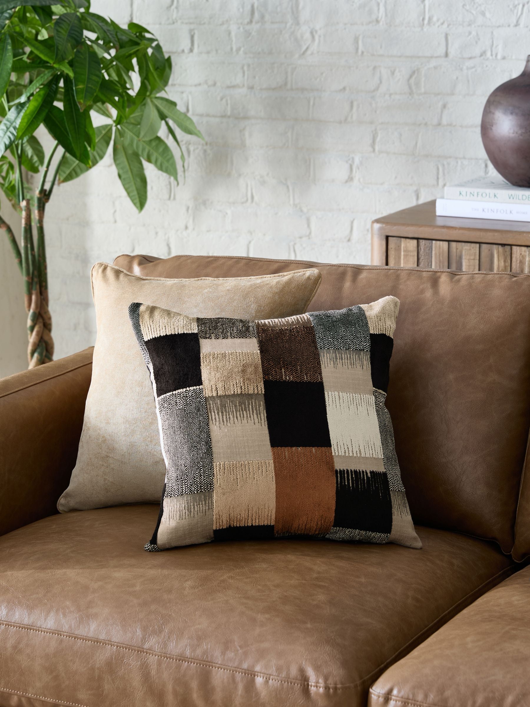 Black/White Cut Velvet Retro Etch 59 x 59cm Cushion