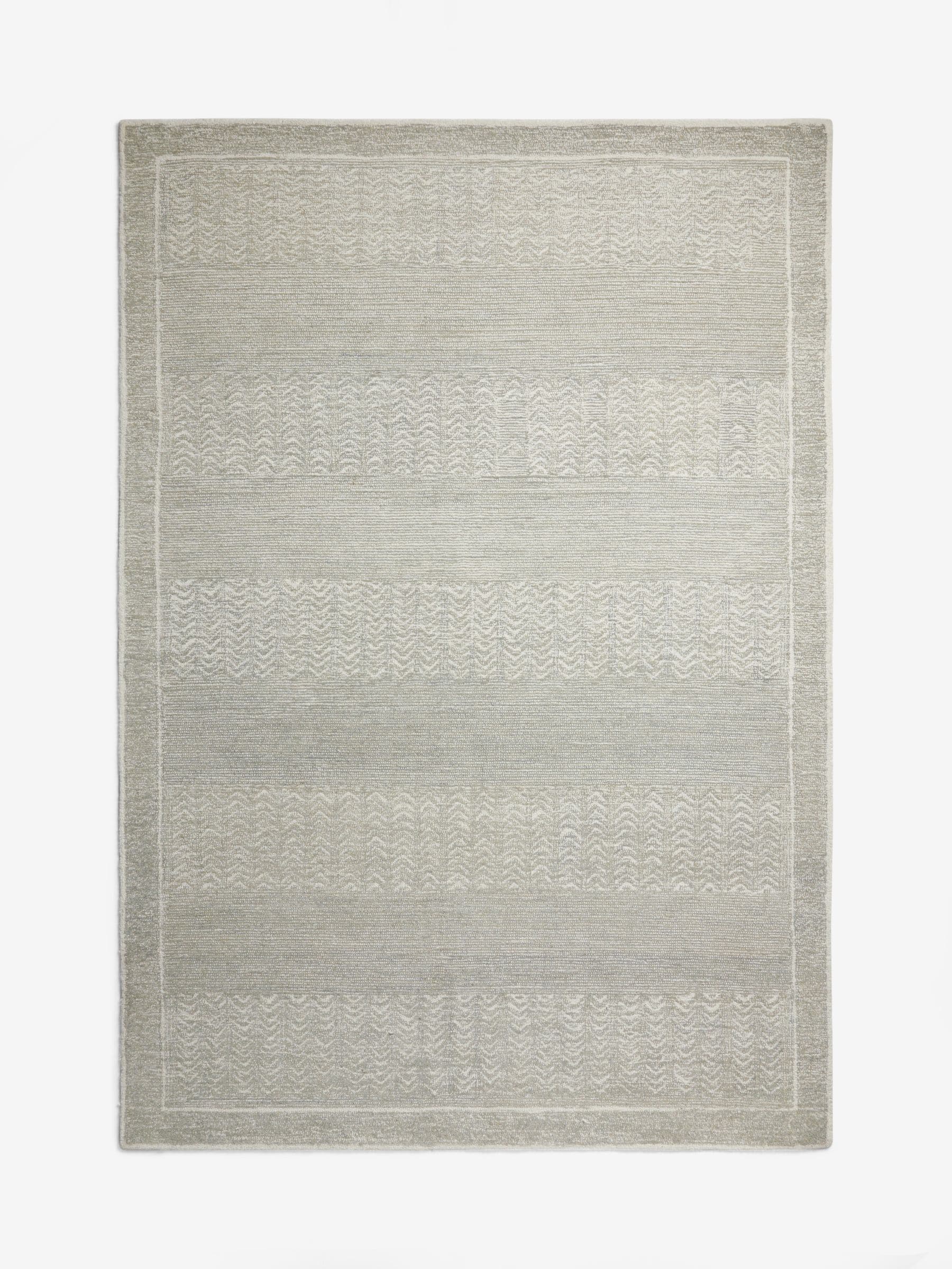 Sage green 100% wool rug distressed pattern - British product