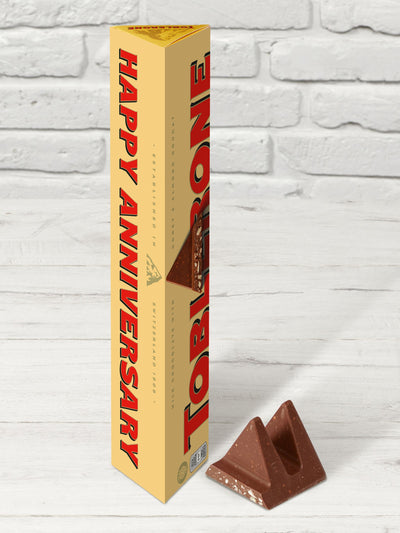 نيو Toblerone Chocolate 360G Happy Anniversary Bar- اشترِ عبر الإنترنت من McGrocer