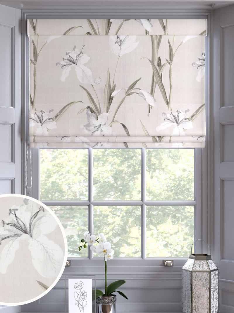 Next Natural Lily Floral roman blind (British brand)