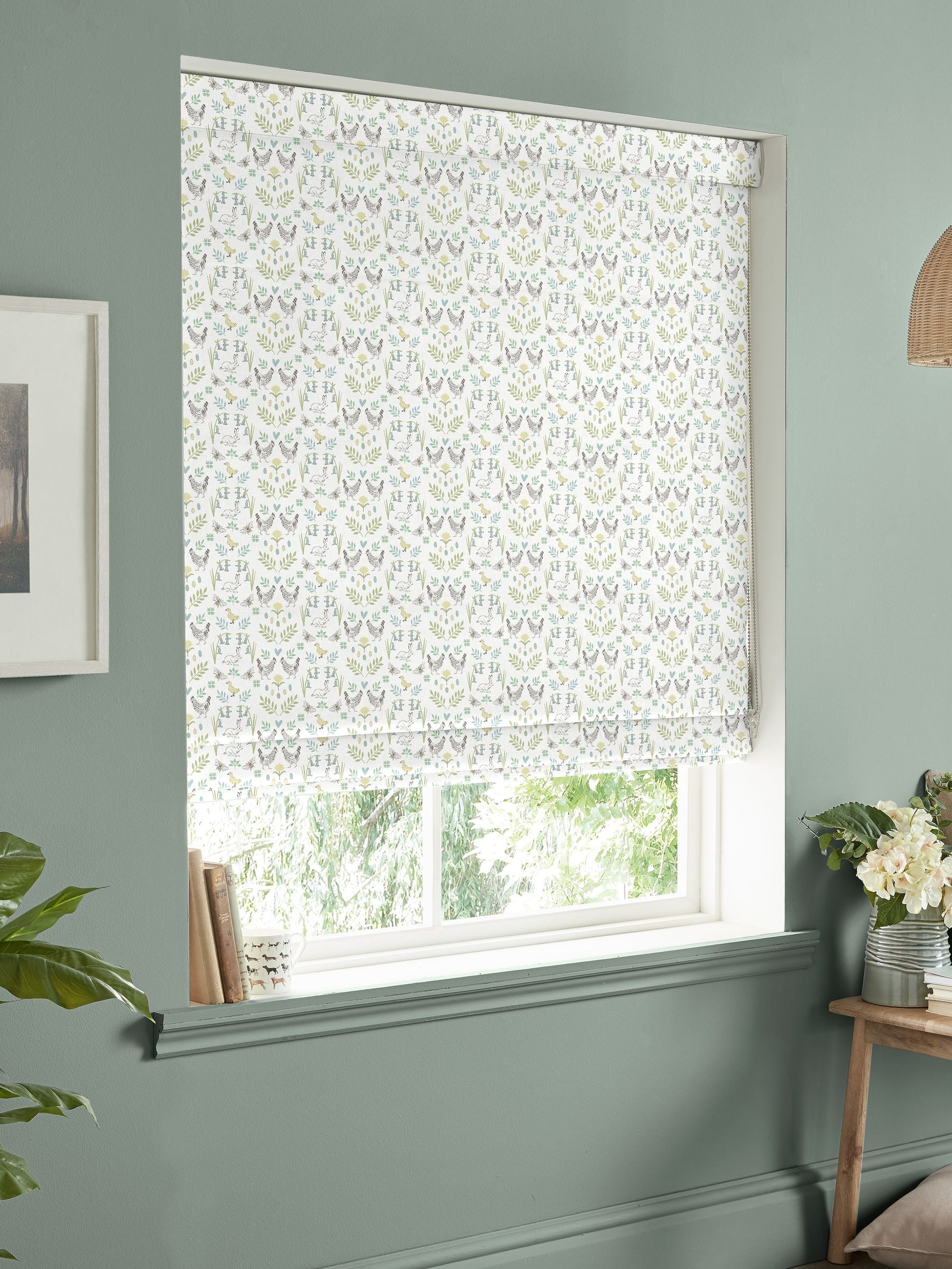 Sophie Allport roman blind with White Spring Chick pattern, UK version