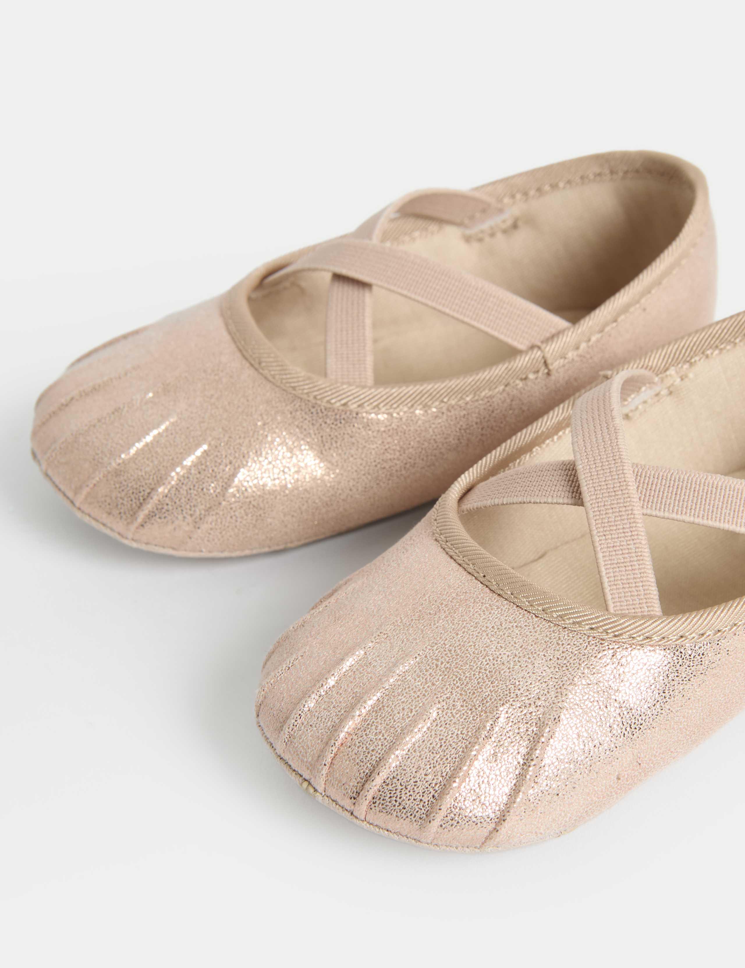 Baby ballet pumps for infants 0-18 months - British product
