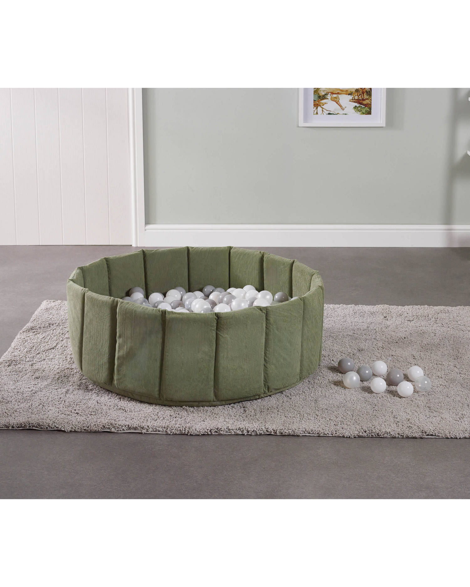 Kinder Valley ball pit with 200 colourful balls, UK version